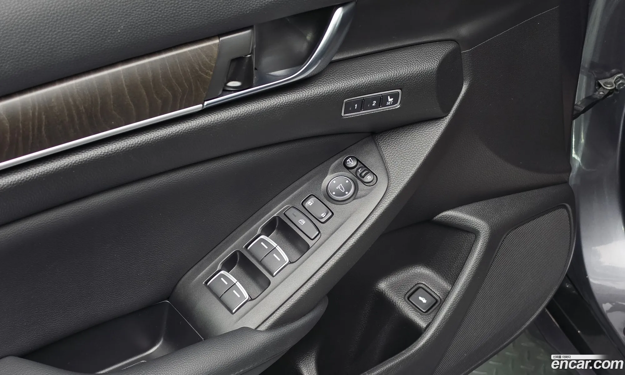Honda Accord 10th Gen 2021 — 4