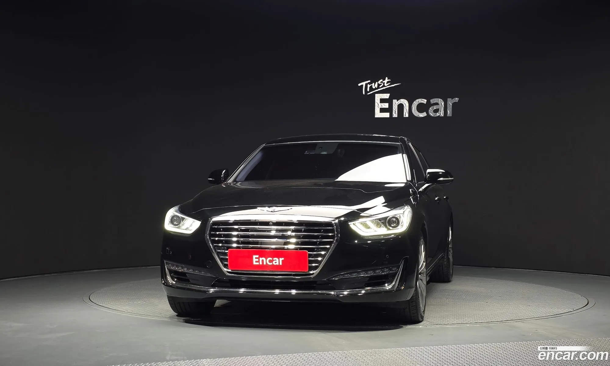 Genesis EQ900 2016 KMHG241DDGU018650 — 2