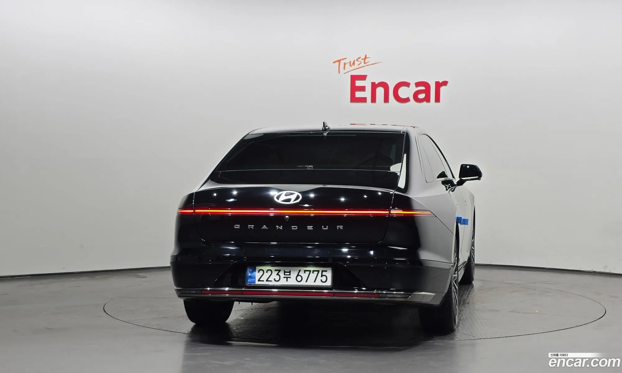 Hyundai Grandeur 2023 — 2