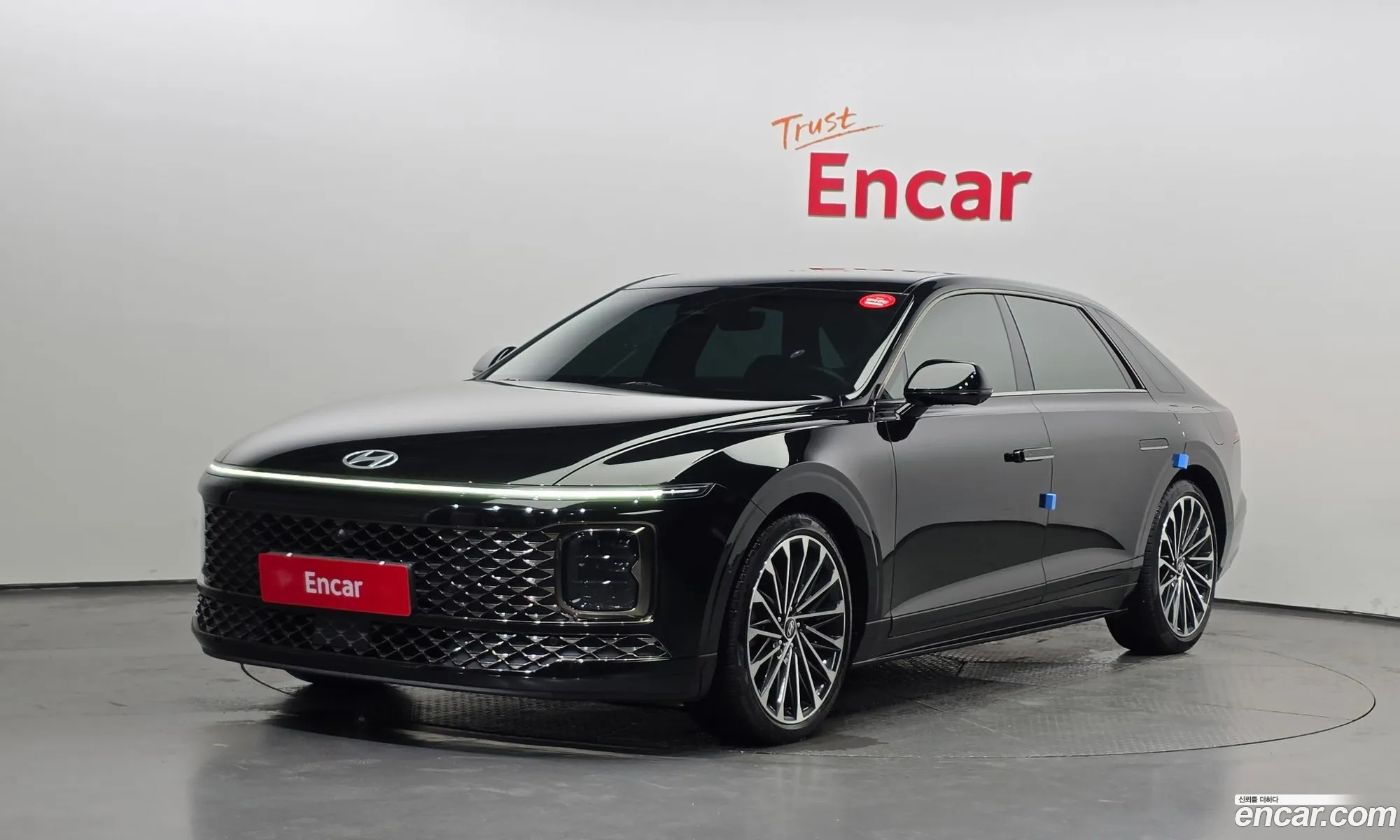 Hyundai Grandeur 2023 — 18