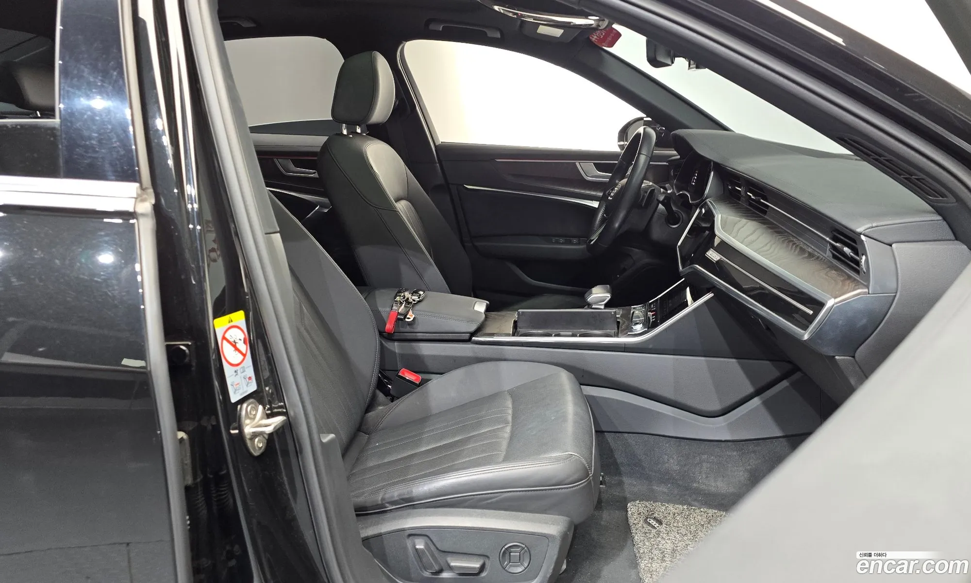 Audi A6 2020 WAUZZZF23LN078464 — 7