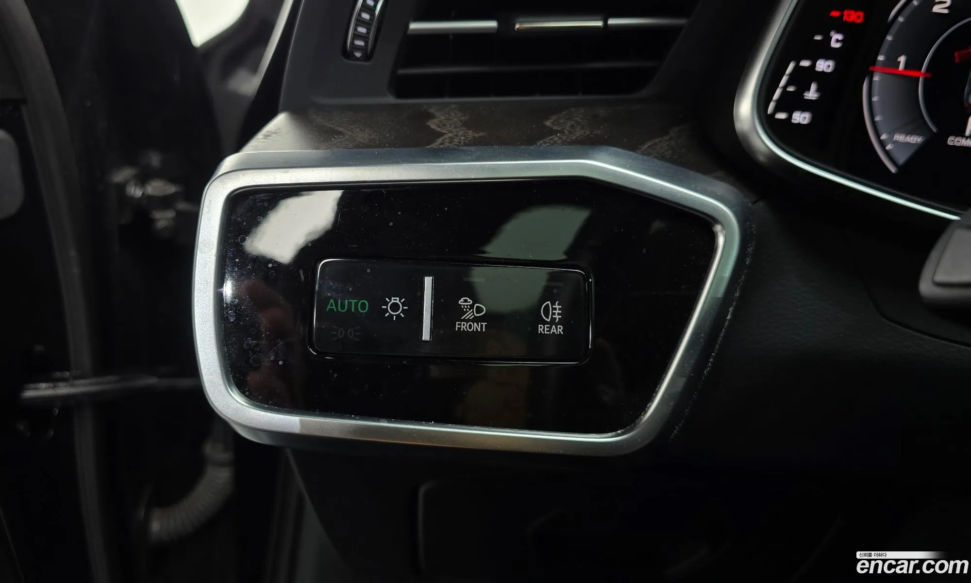 Audi A6 2020 WAUZZZF23LN078464 — 12