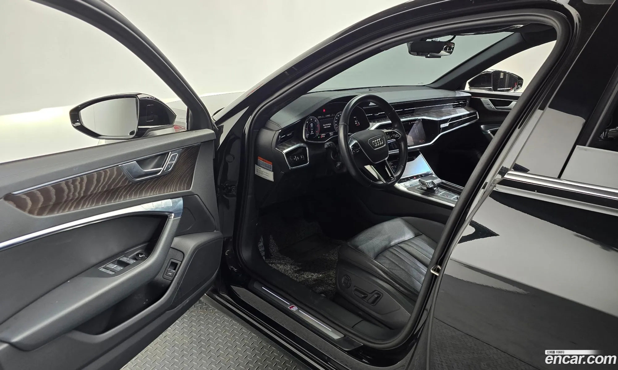 Audi A6 2020 WAUZZZF23LN078464 — 28