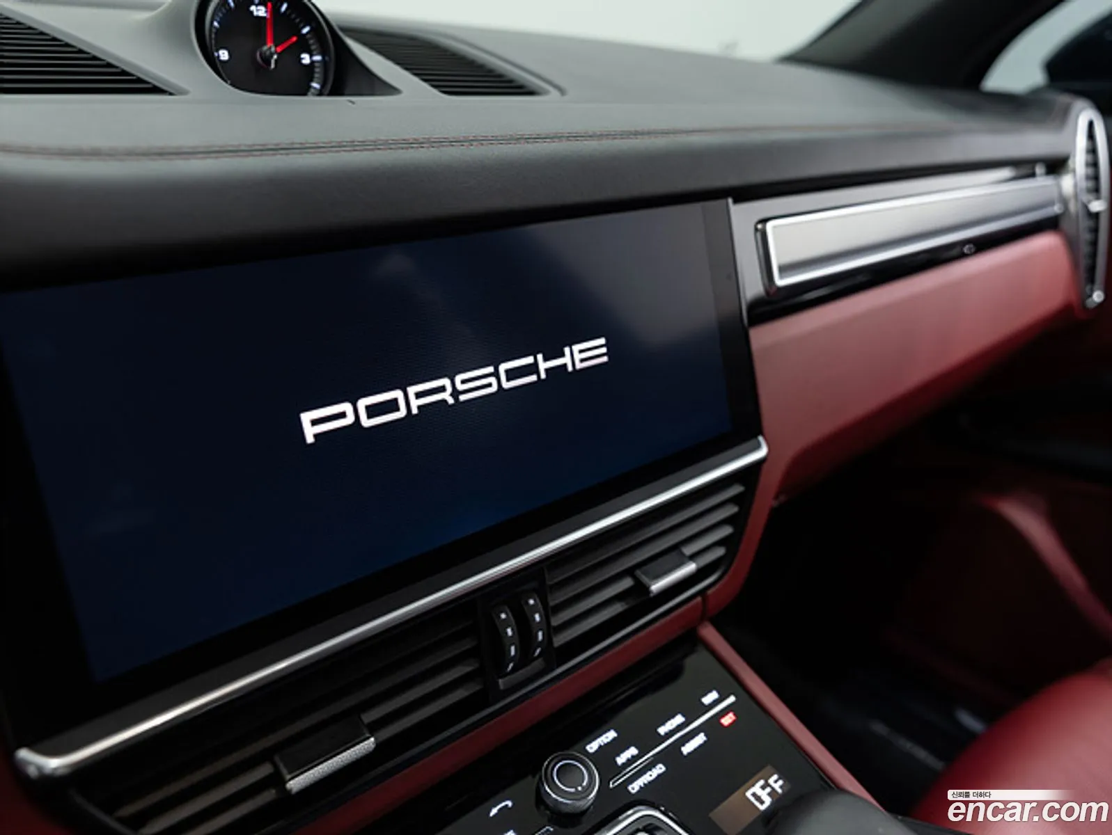 Porsche Cayenne 2023 — 17