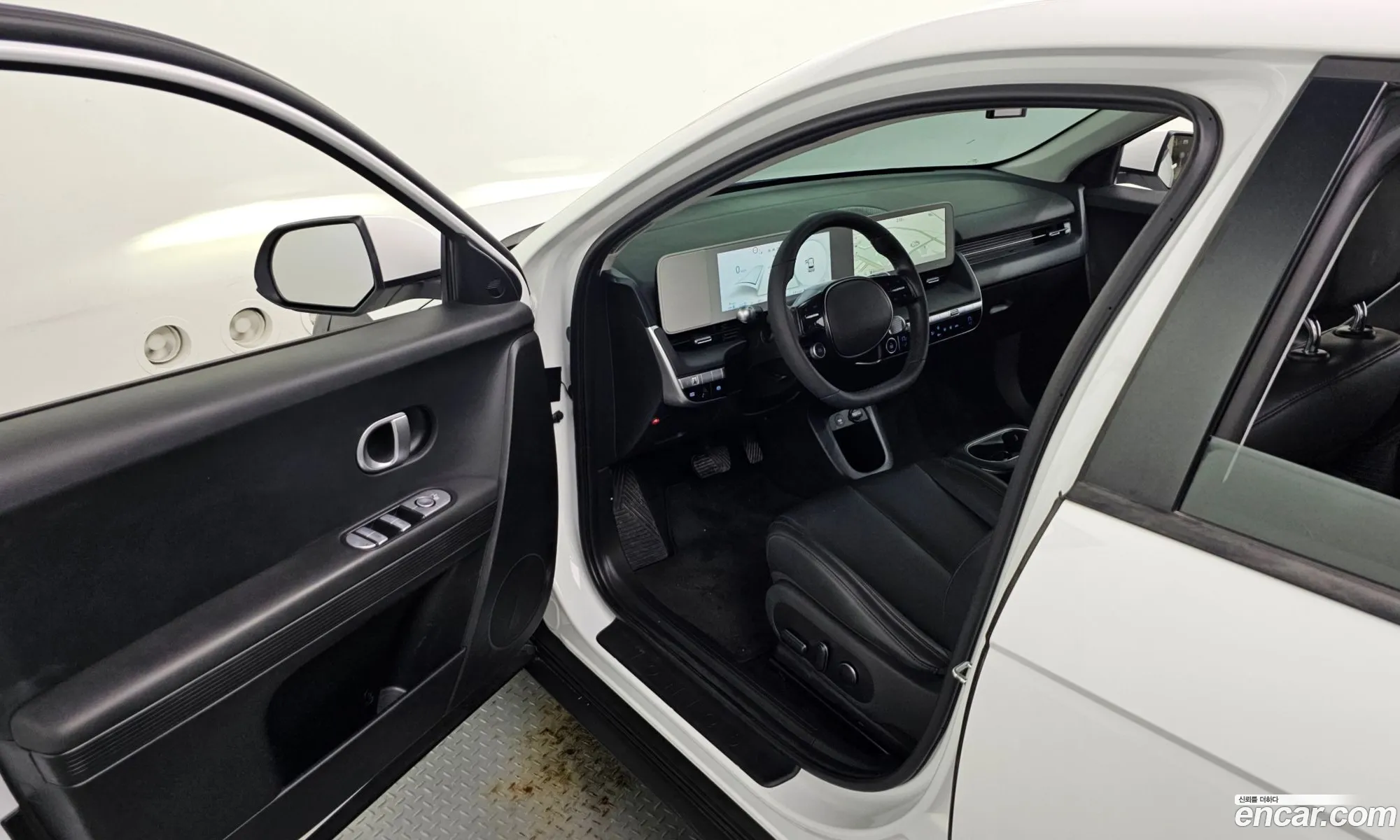 Hyundai Ioniq 5 2024 — 17