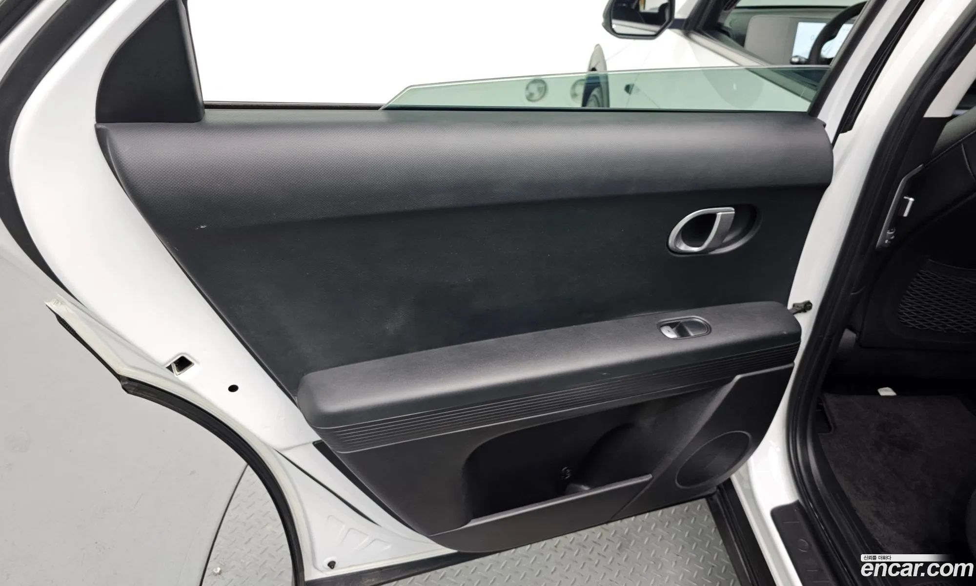 Hyundai Ioniq 5 2024 — 5