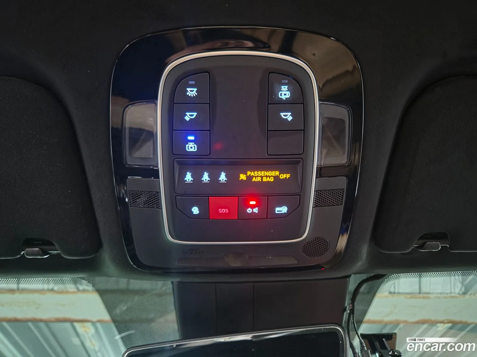 Hyundai Santa Fe 2023 — 17