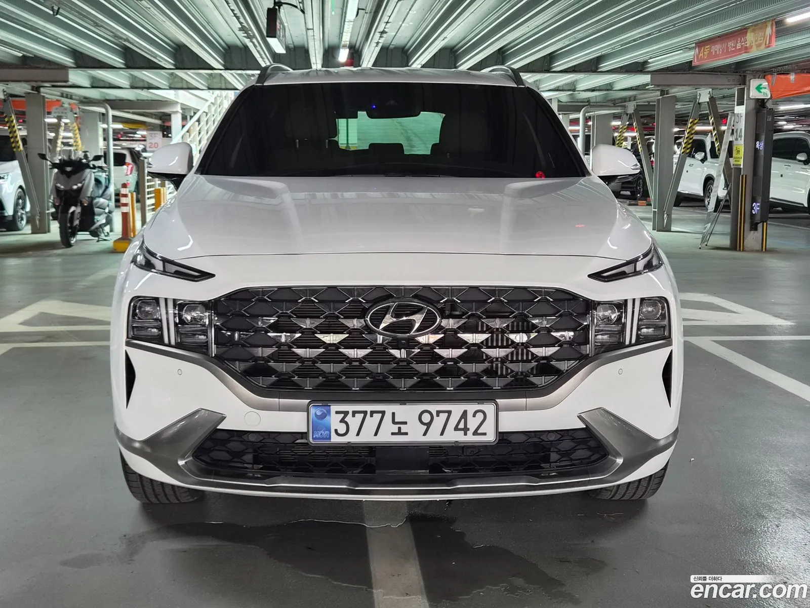 Hyundai Santa Fe 2023 — 19