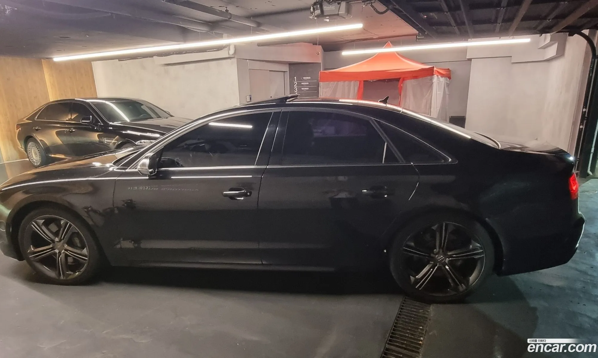 Audi S8 2013 — 7