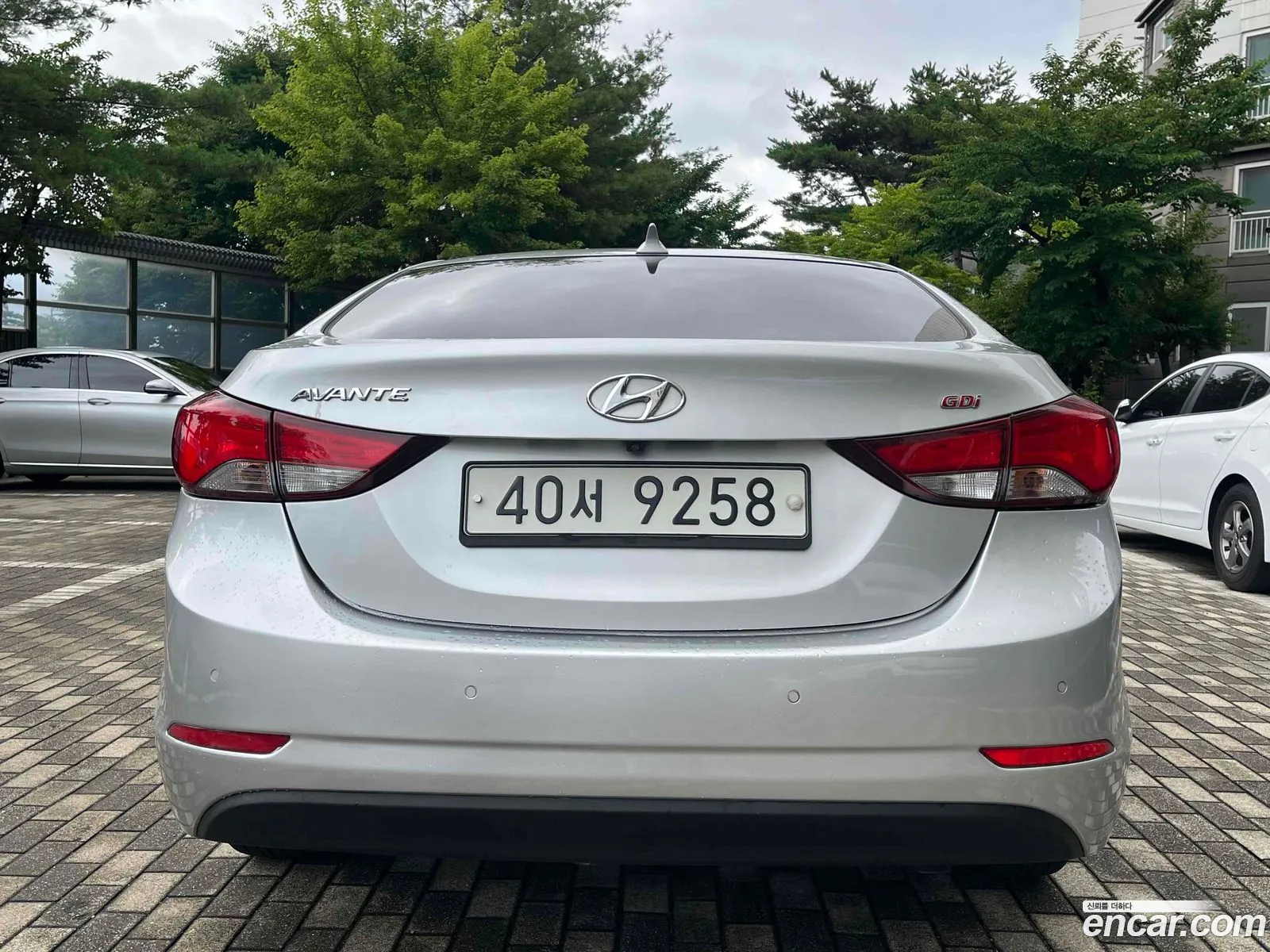 Hyundai Elantra 2015 — 13