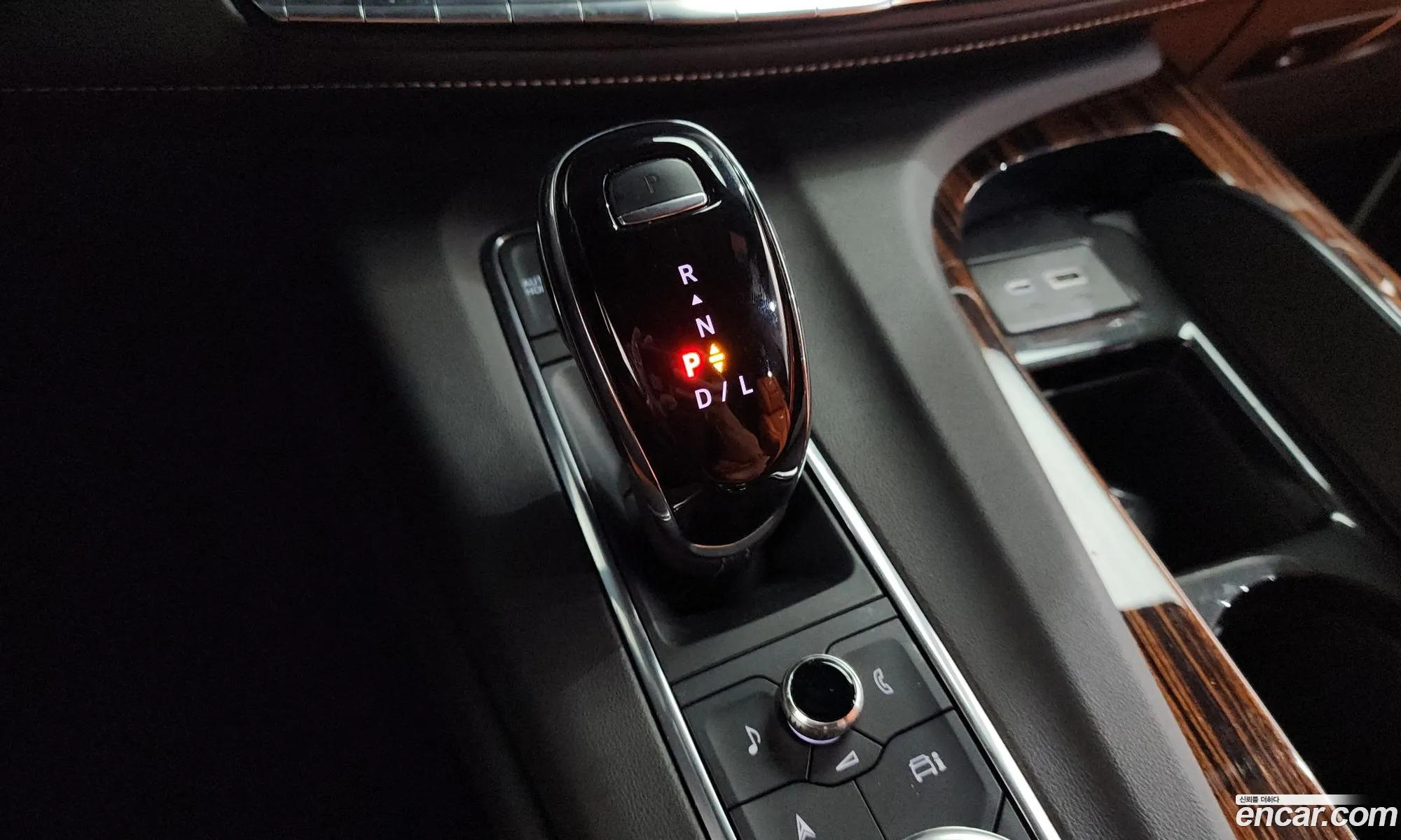 Cadillac Escalade 2022 — 15