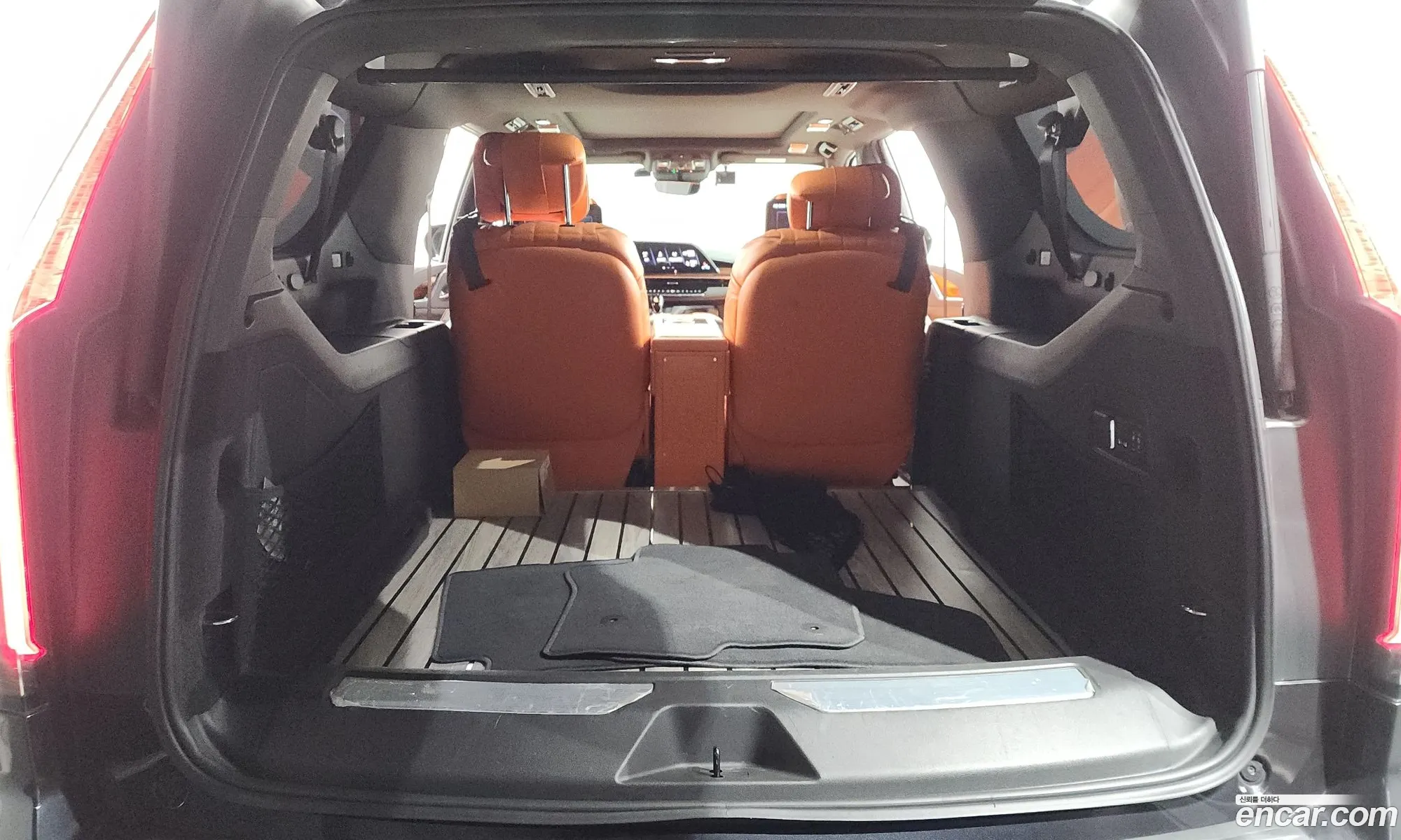 Cadillac Escalade 2022 — 11