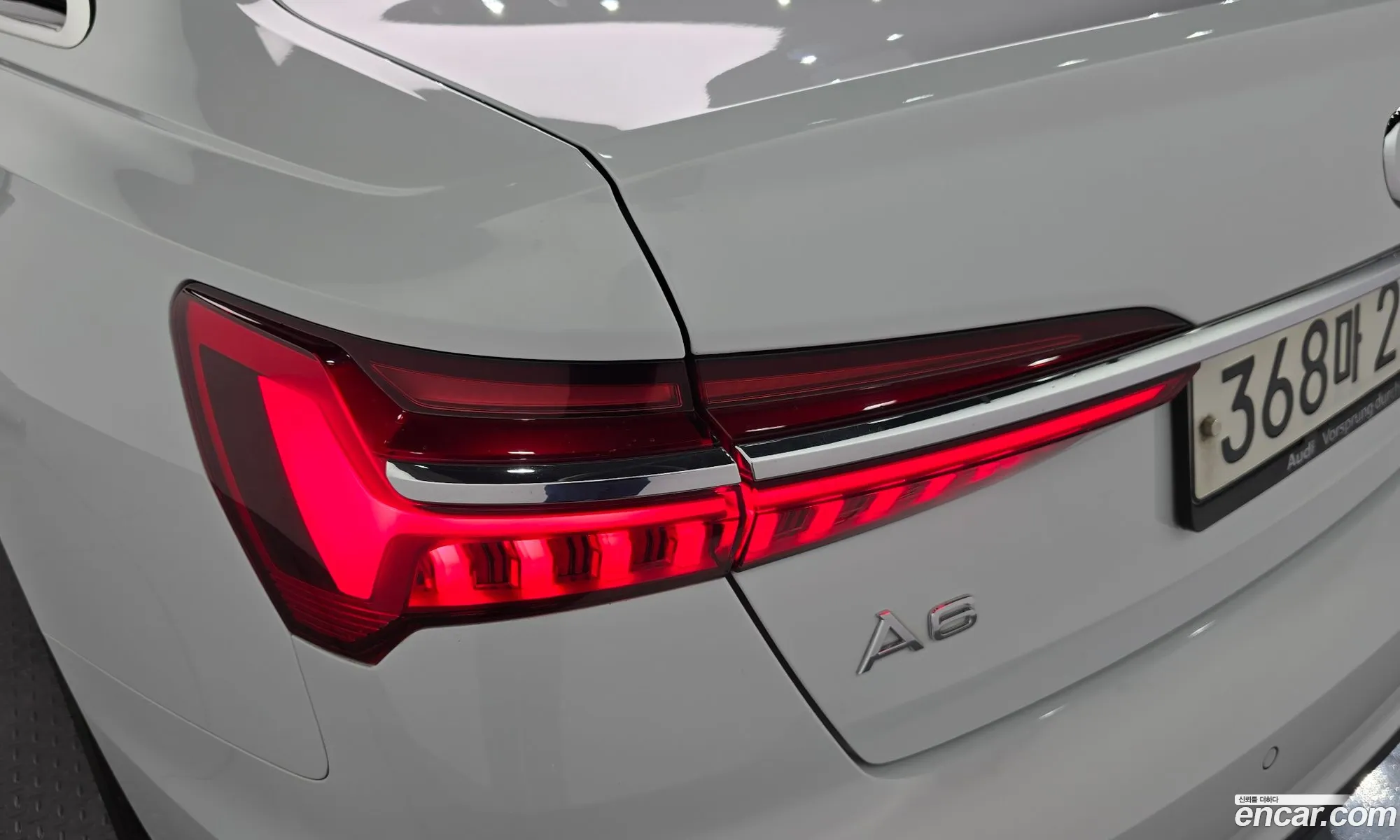 Audi A6 2020 WAUZZZF28LN027526 — 3