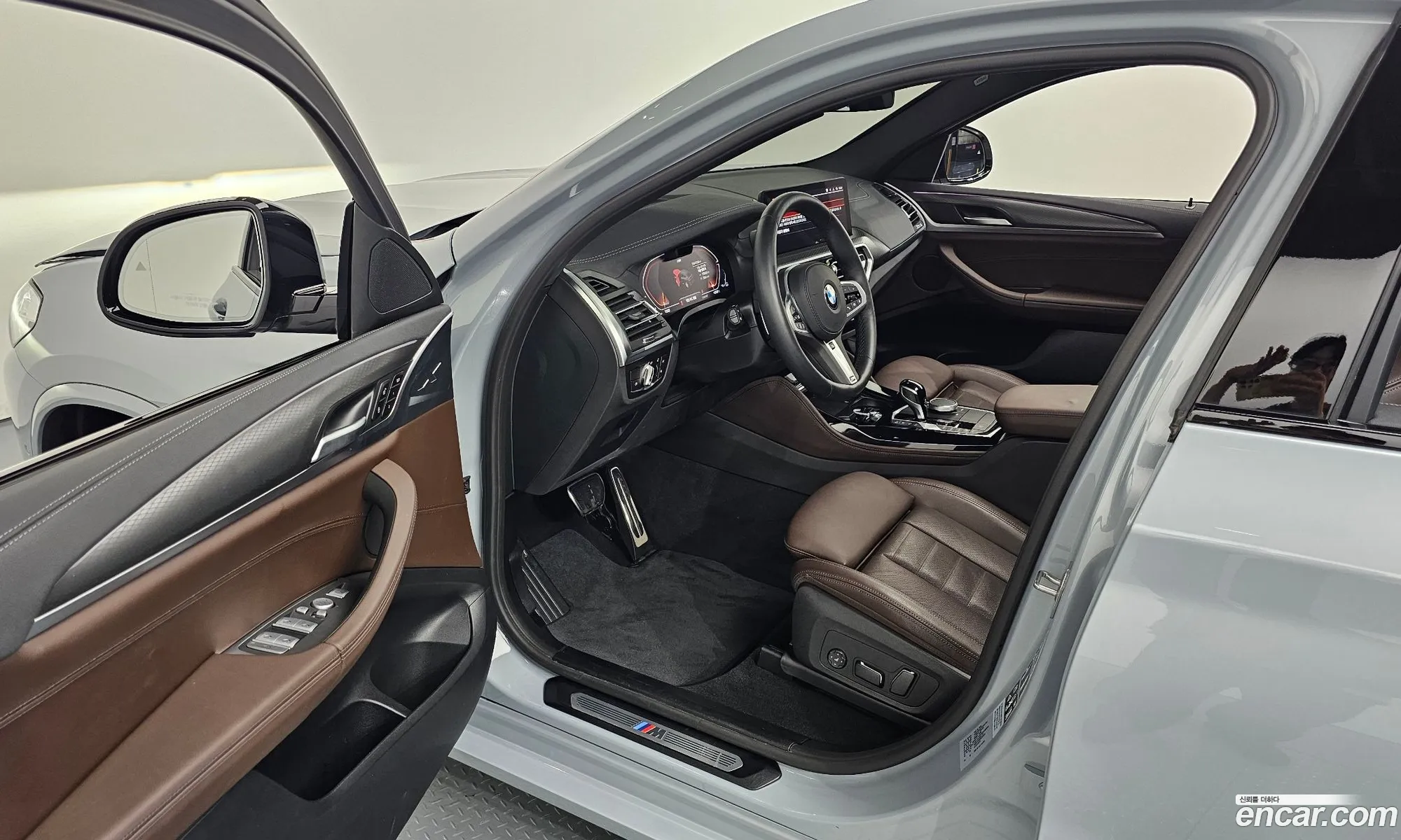 BMW X4 2025 WBA31CA08S9Z61872 — 18