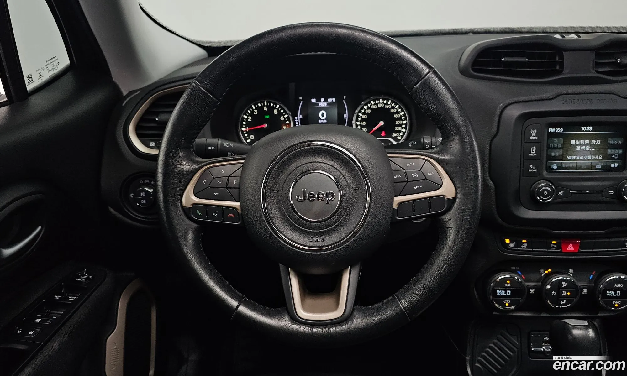 Jeep Renegade 2017 1C4BU0000HPF00288 — 21