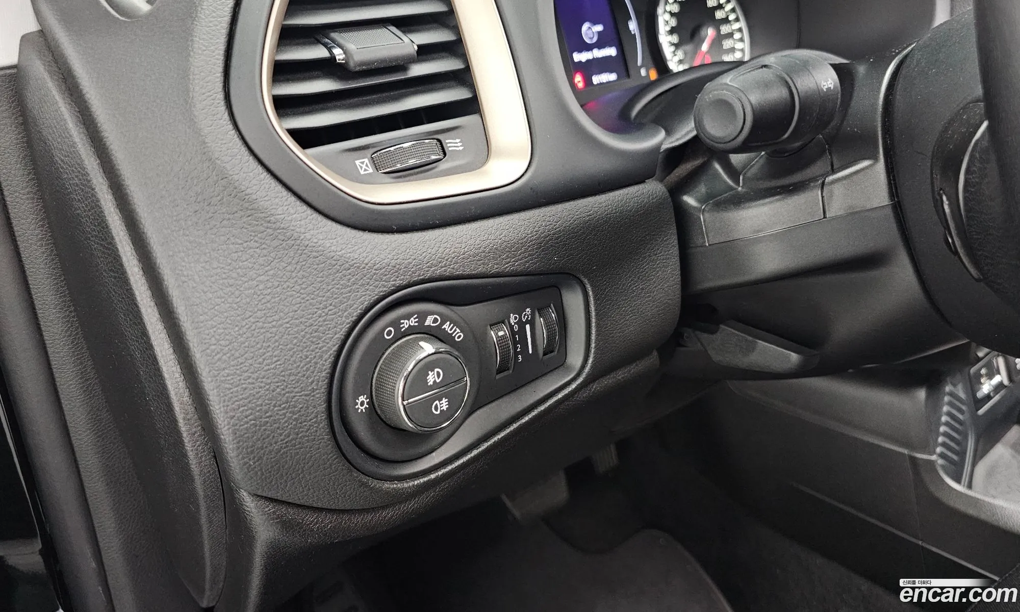 Jeep Renegade 2017 1C4BU0000HPF00288 — 27