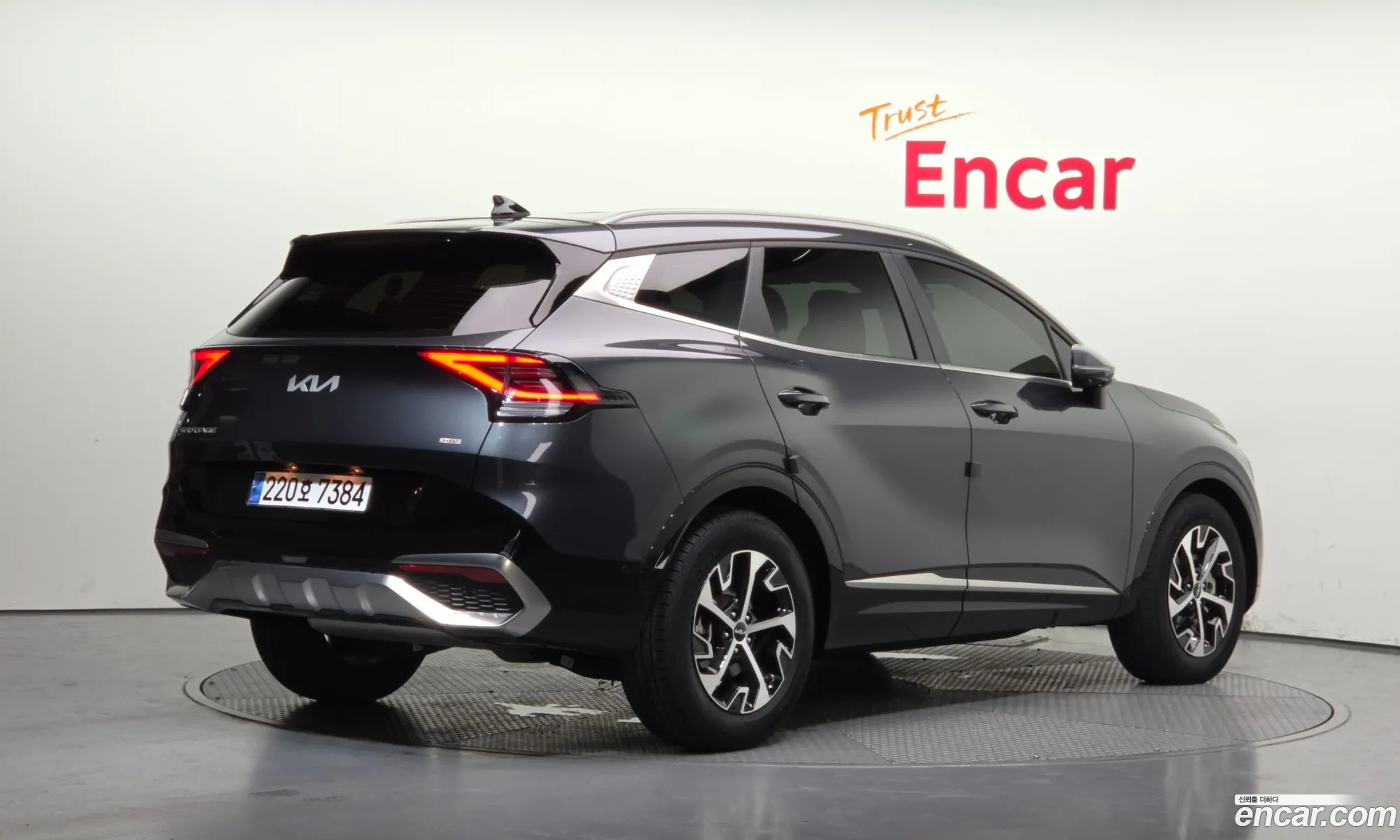 Kia Sportage Hybrid 2023 — 19