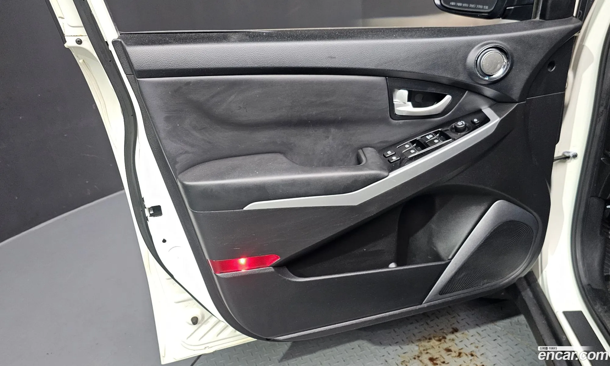 KG Mobility (SsangYong) Korando C 2016 — 5