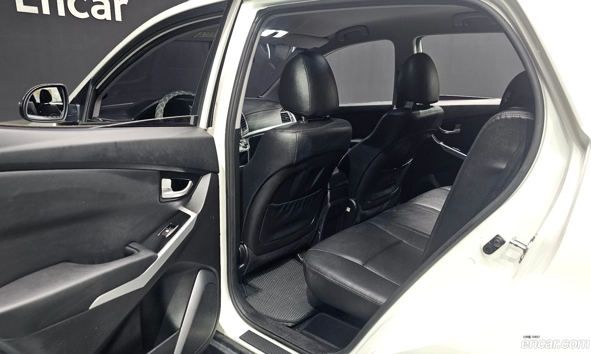 KG Mobility (SsangYong) Korando C 2016 — 12