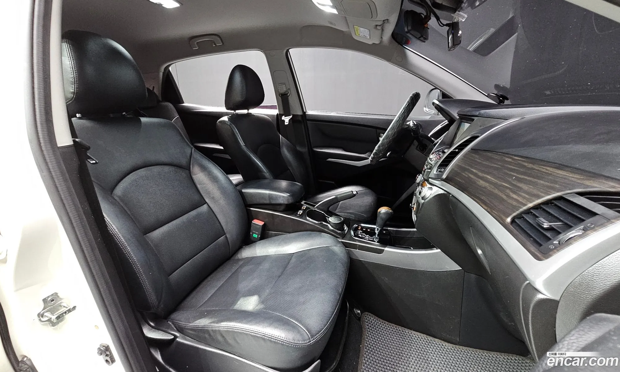 KG Mobility (SsangYong) Korando C 2016 — 14