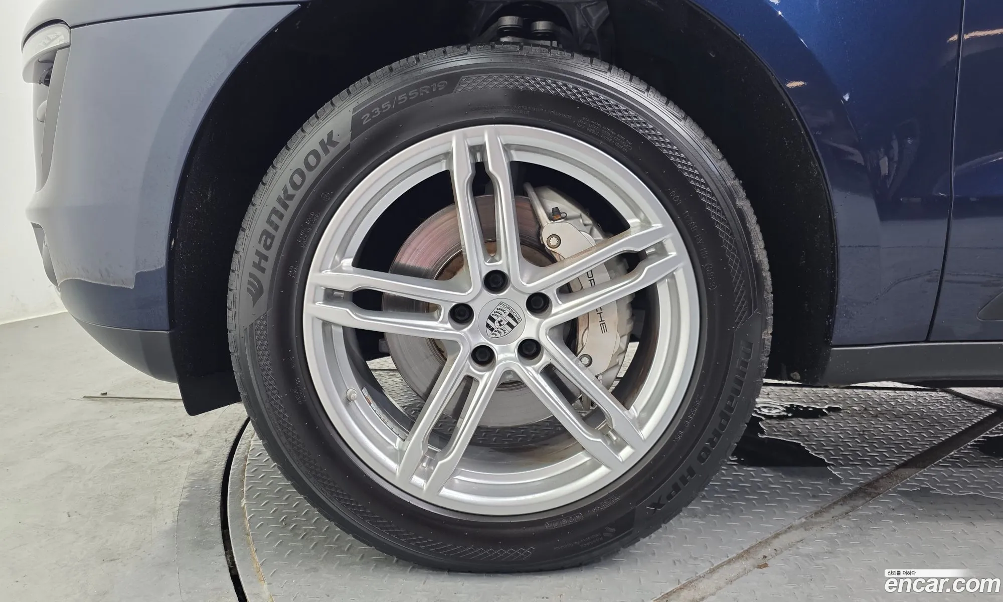 Porsche Macan 2017 WP1AD295XHLB70331 — 27