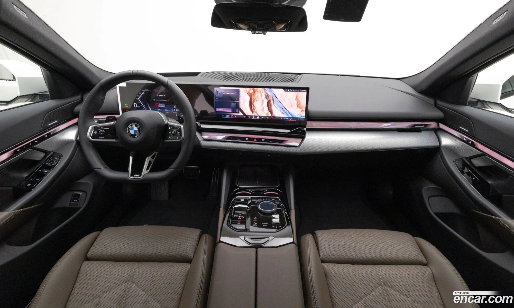 BMW 5 Series 2025 — 20