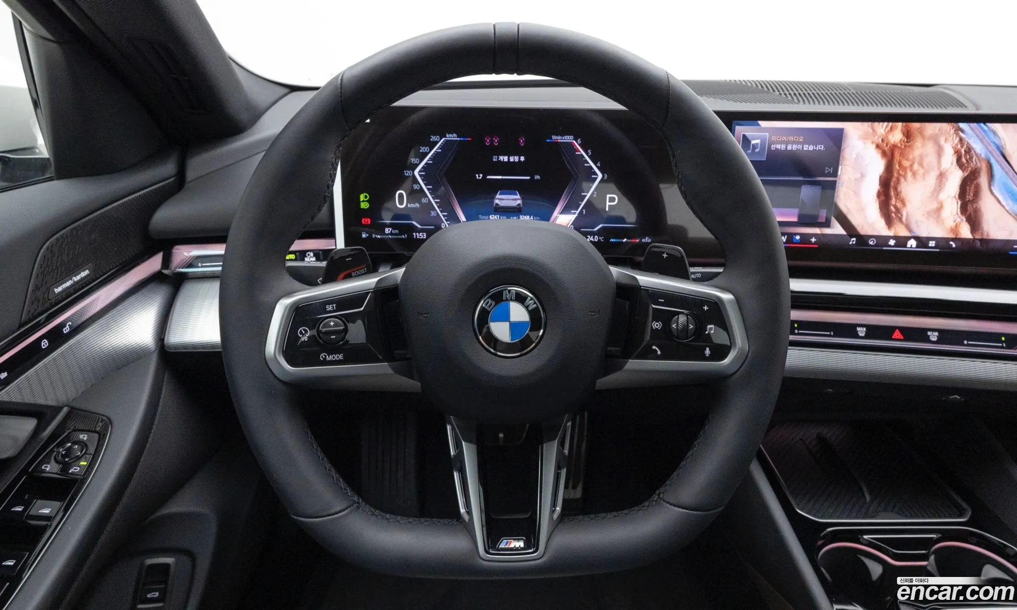 BMW 5 Series 2025 — 11