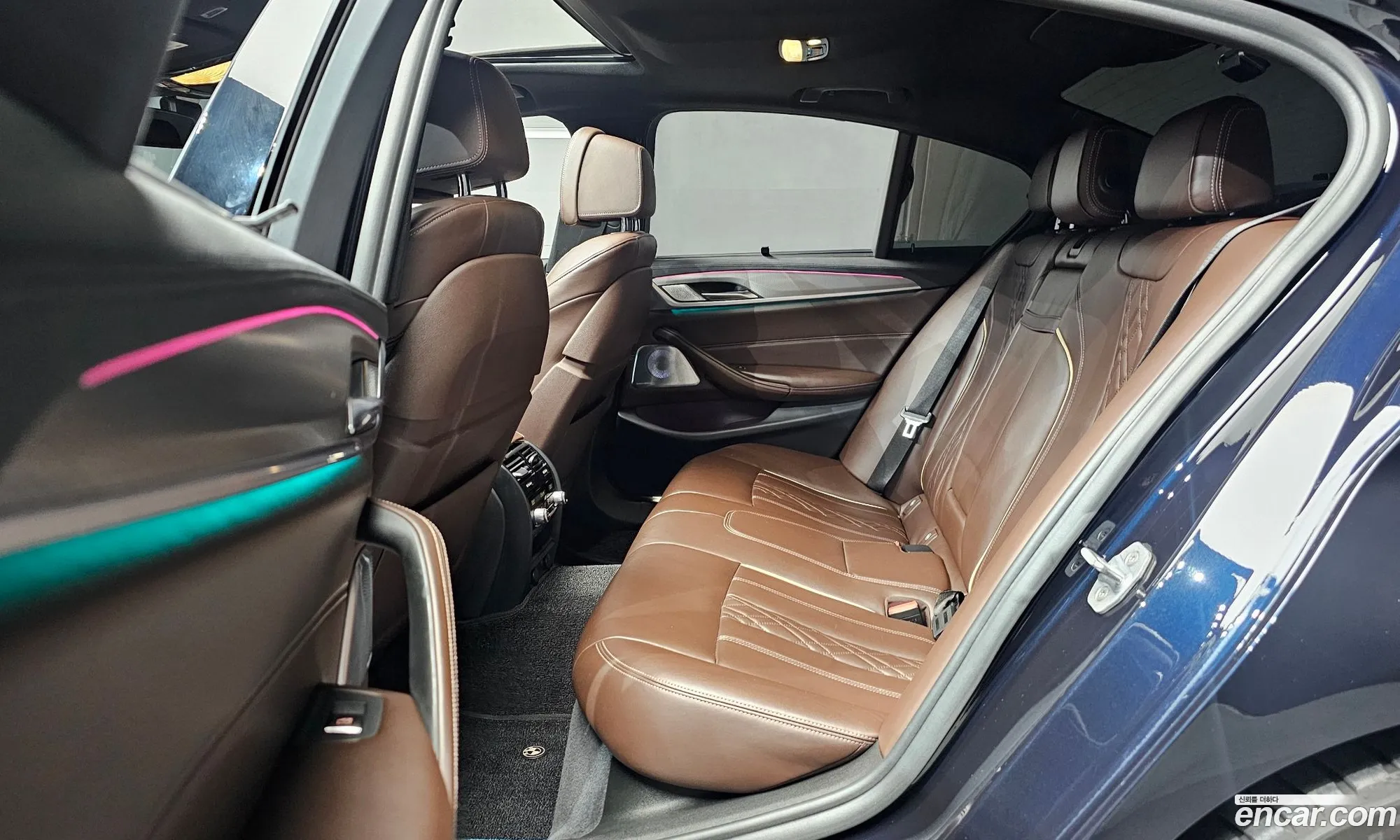 BMW 5 Series 2018 — 21