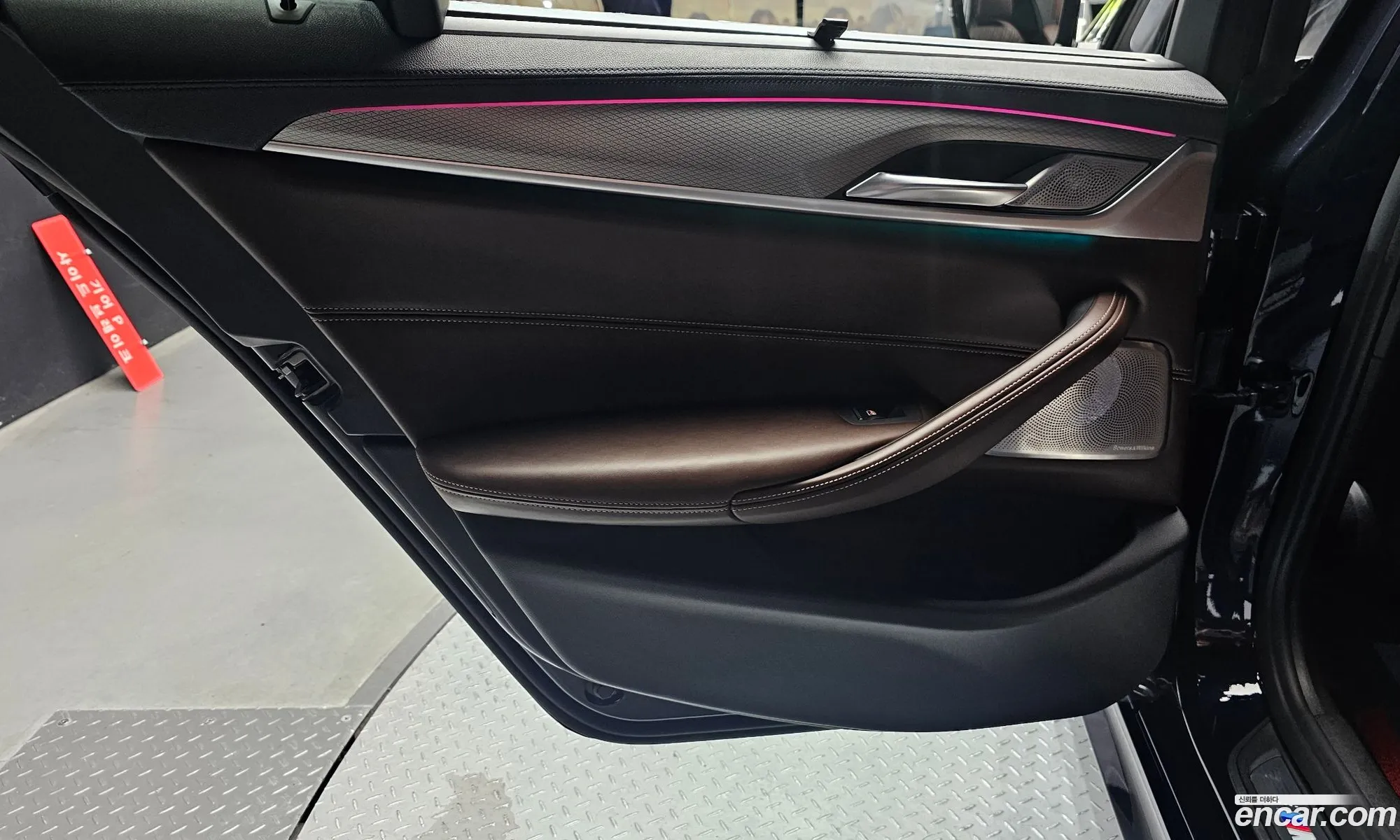 BMW 5 Series 2018 — 29