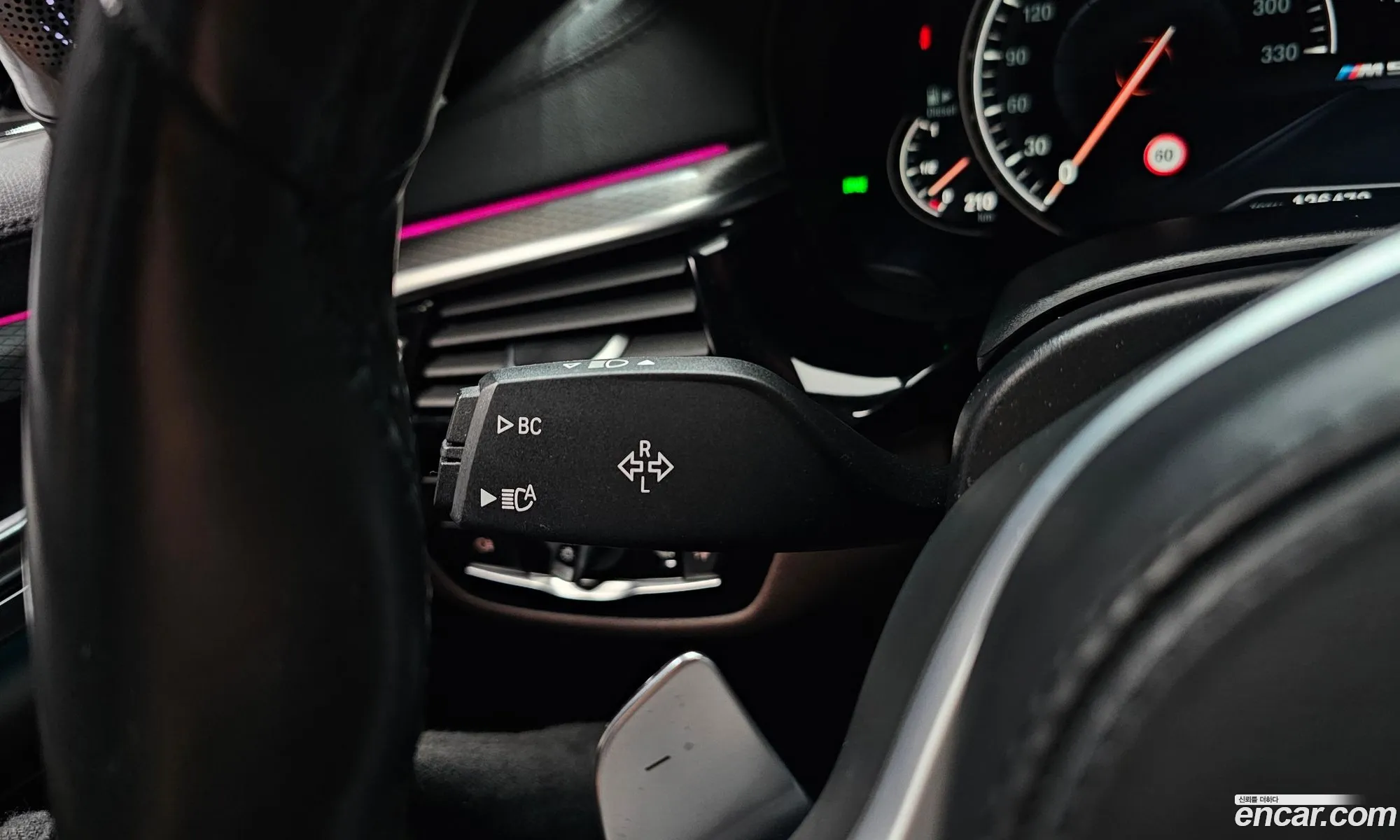 BMW 5 Series 2018 — 12