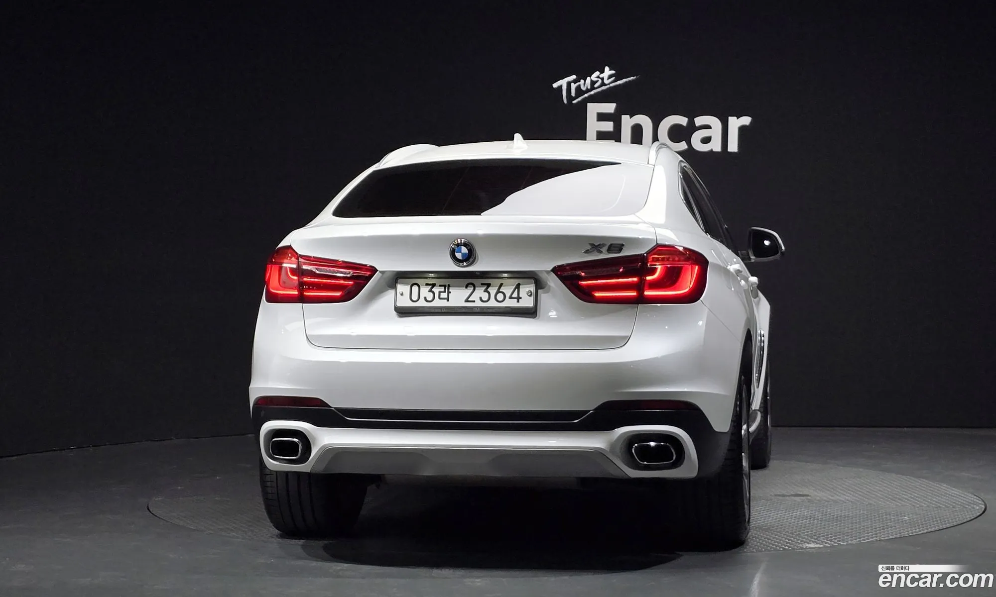 BMW X6 2017 — 12