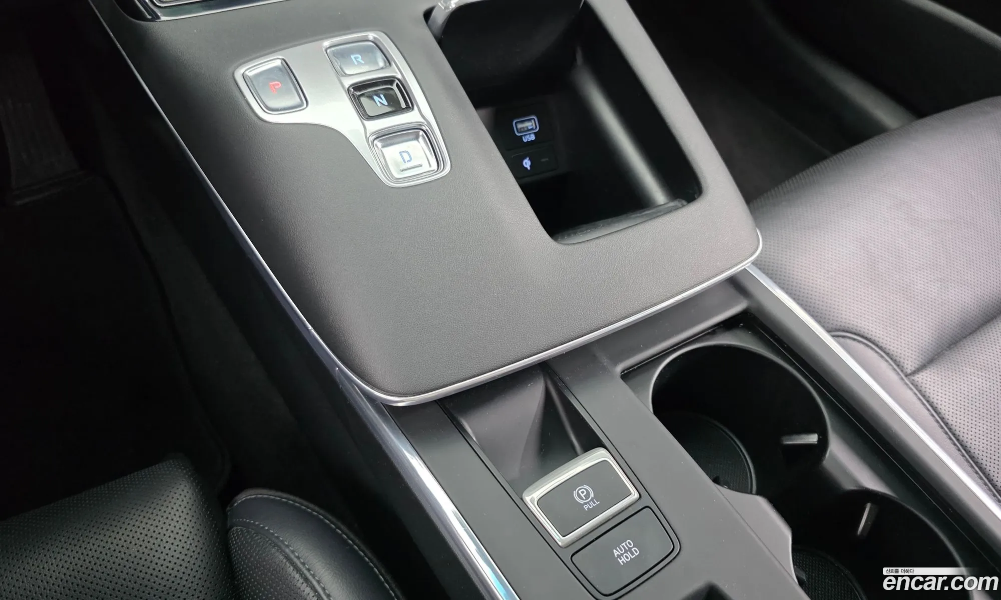 Hyundai Grandeur IG Hybrid 2020 — 18