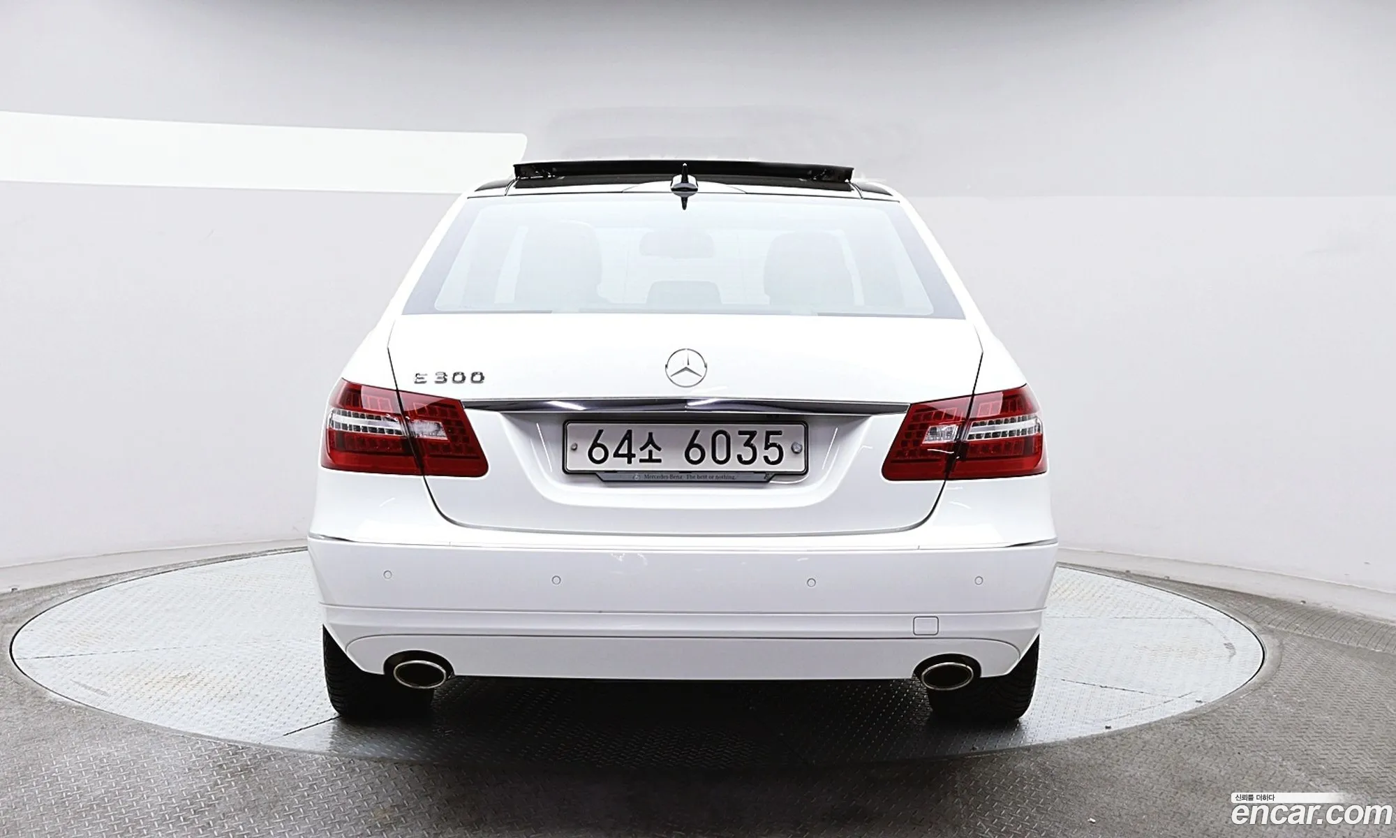 Mercedes-Benz E-Class W212 2013 — 5