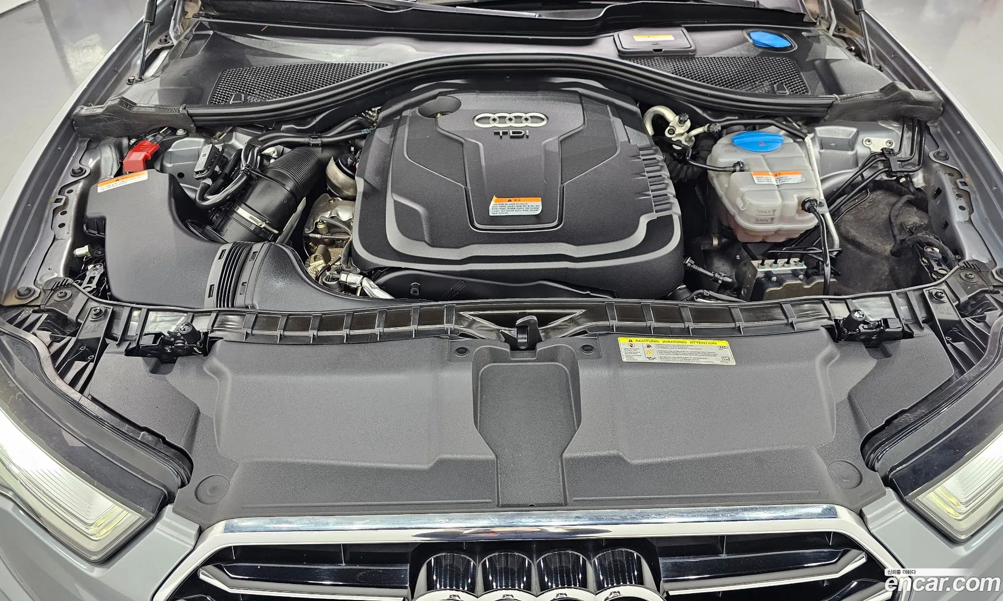 Audi A6 2018 WAUZZZ4G2JN065670 — 18