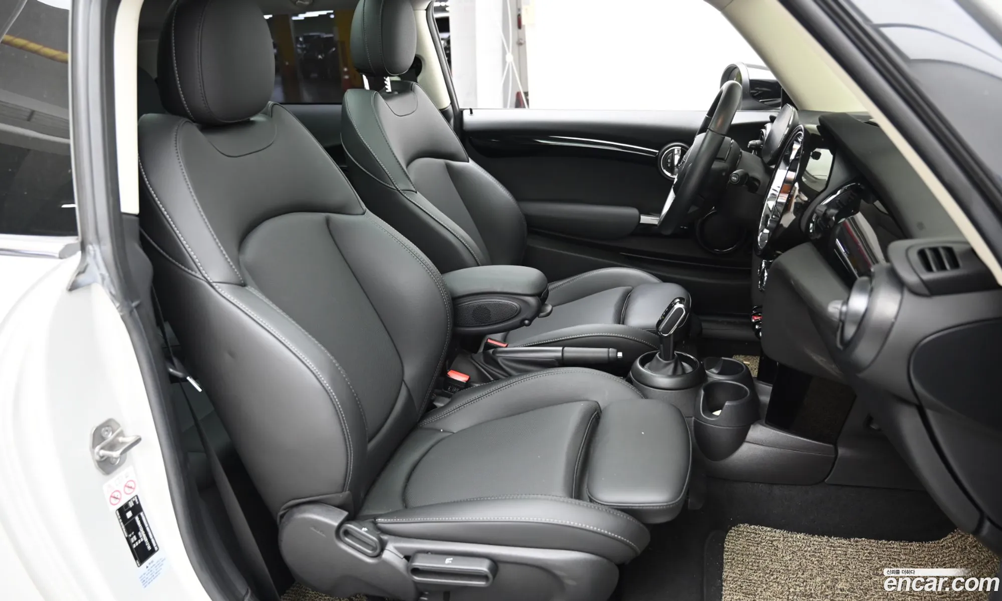 Mini Cooper 2021 WMW41DH04N2R12181 — 6