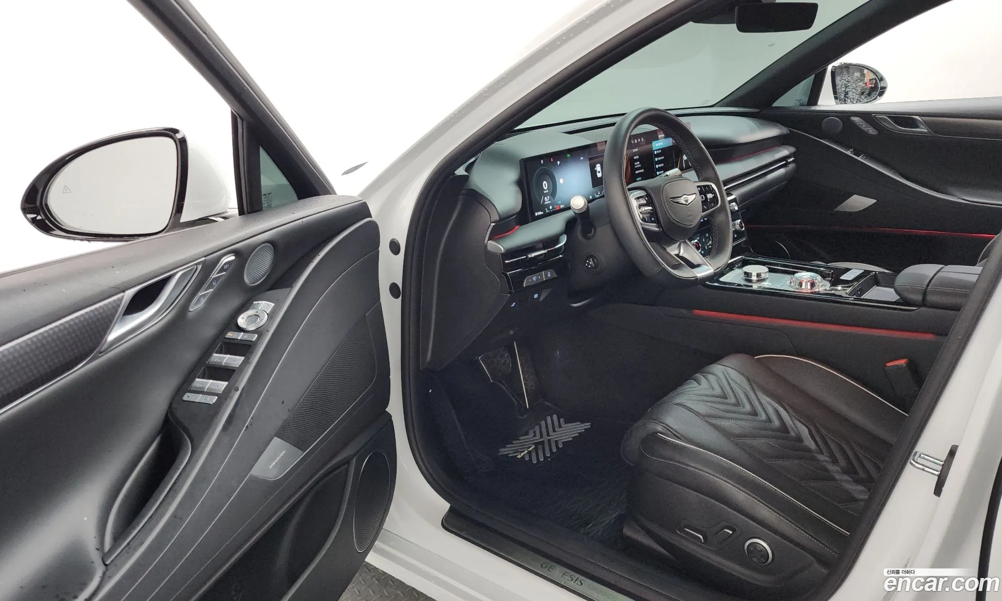 Genesis G80 2025 — 34