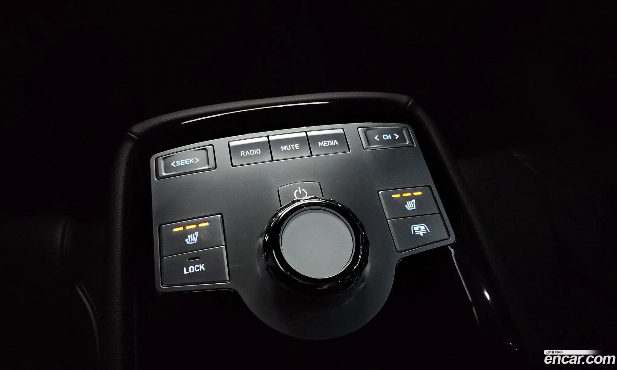 Genesis G80 2025 — 30