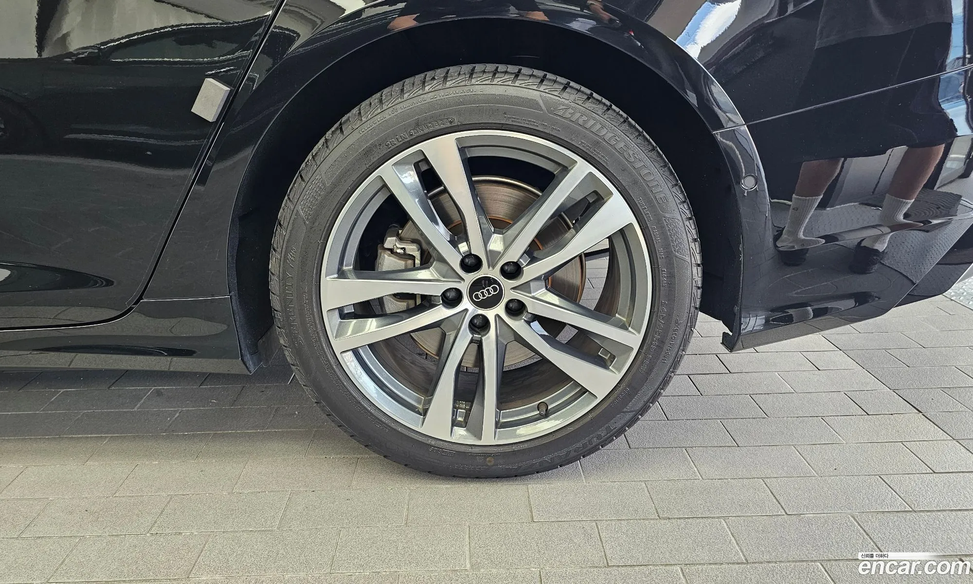 Audi A6 2023 WAUZZZF29PN076224 — 30