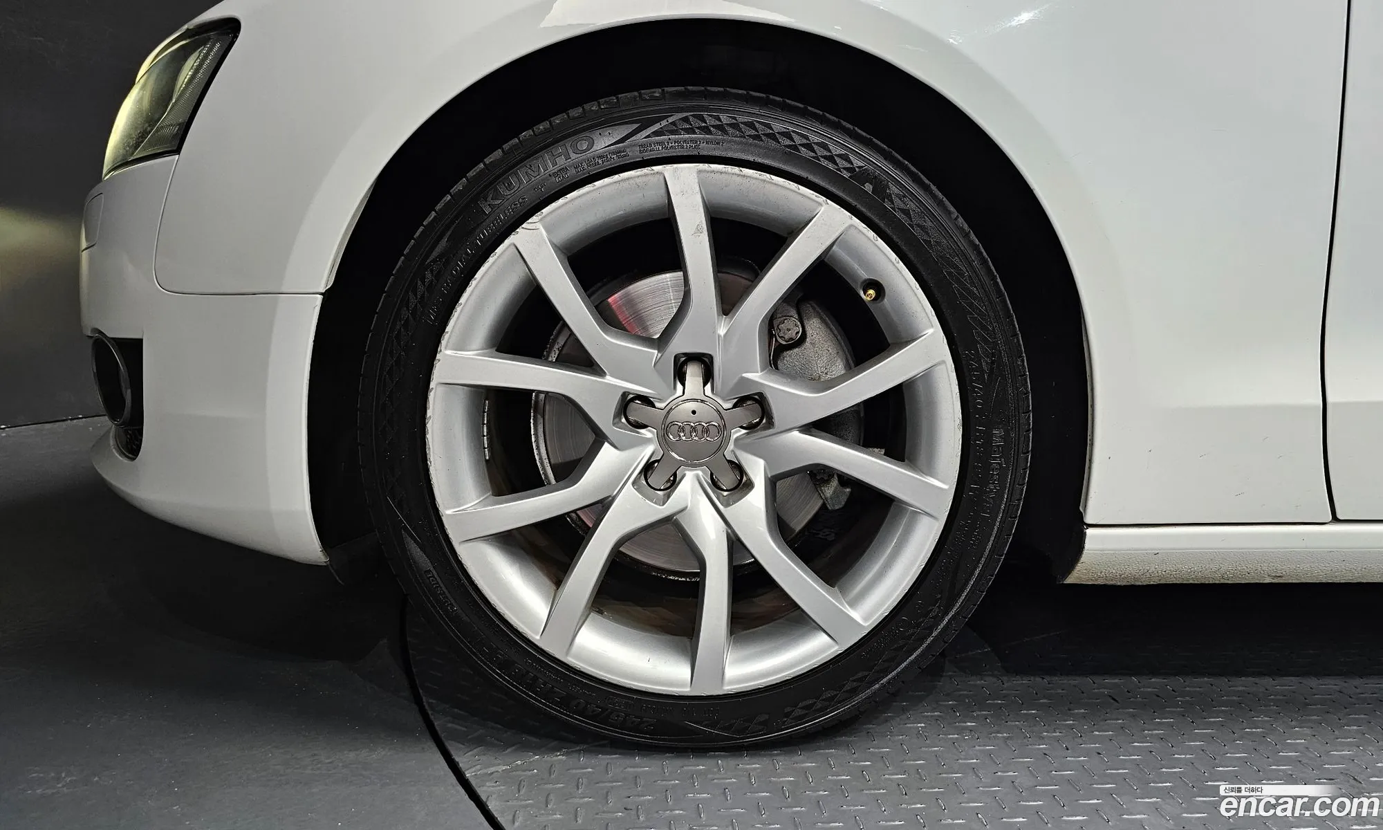 Audi A5 2010 WAUZZZ8T7AA042271 — 14
