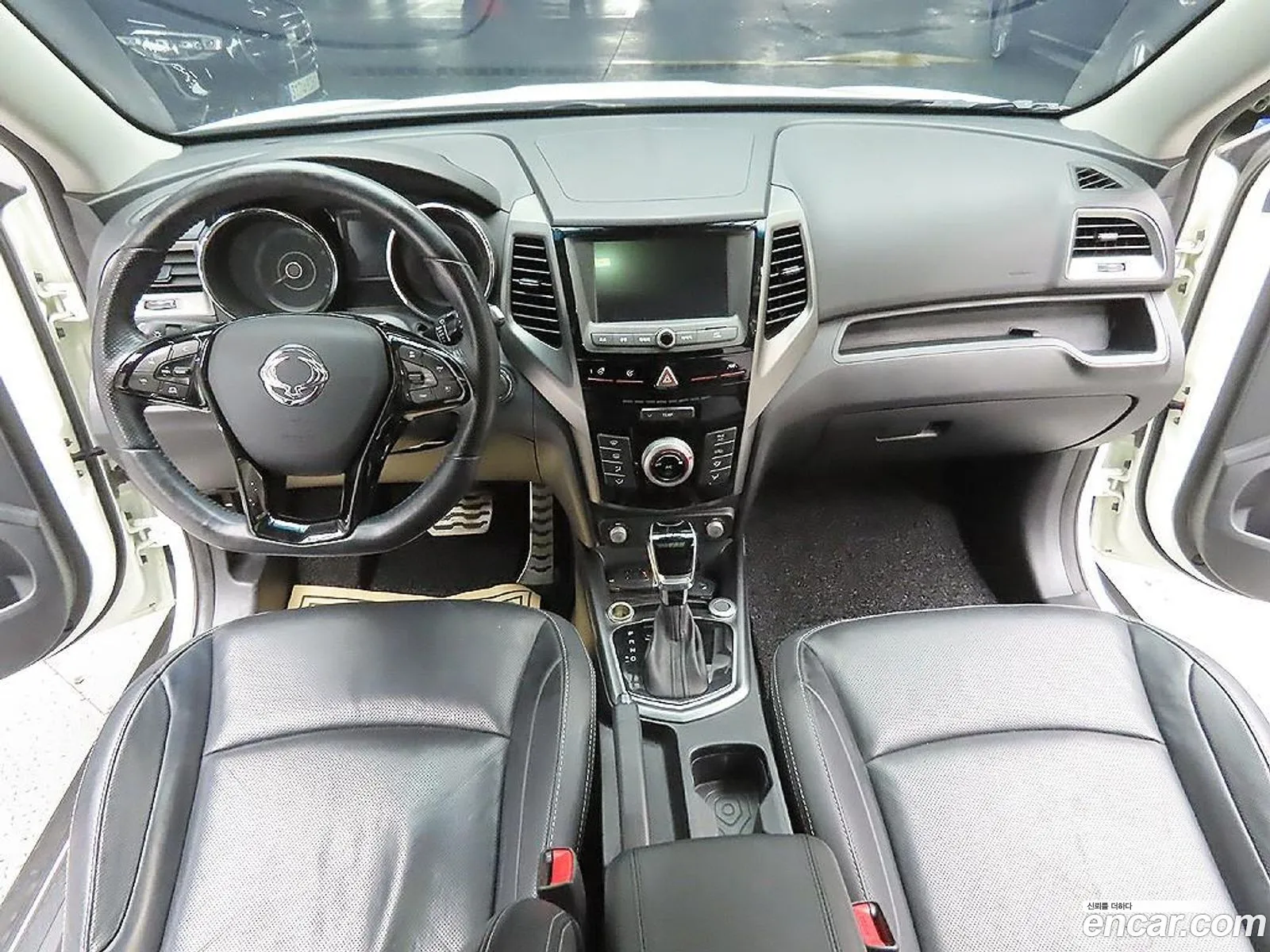 KG Mobility (SsangYong) Tivoli Armour 2018 — 7