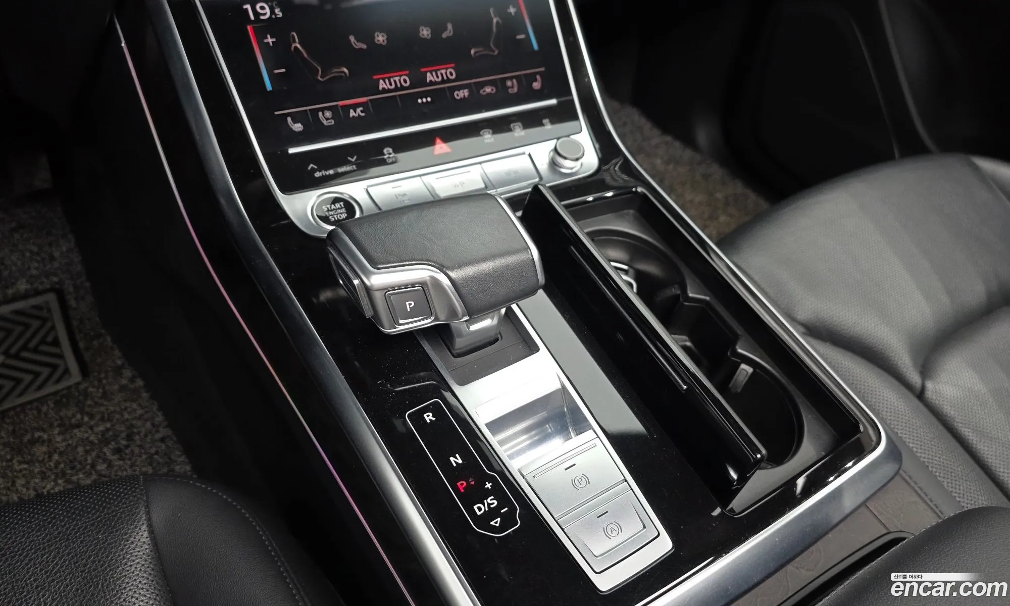 Audi Q7 2022 WAUZZZ4M7ND007605 — 18