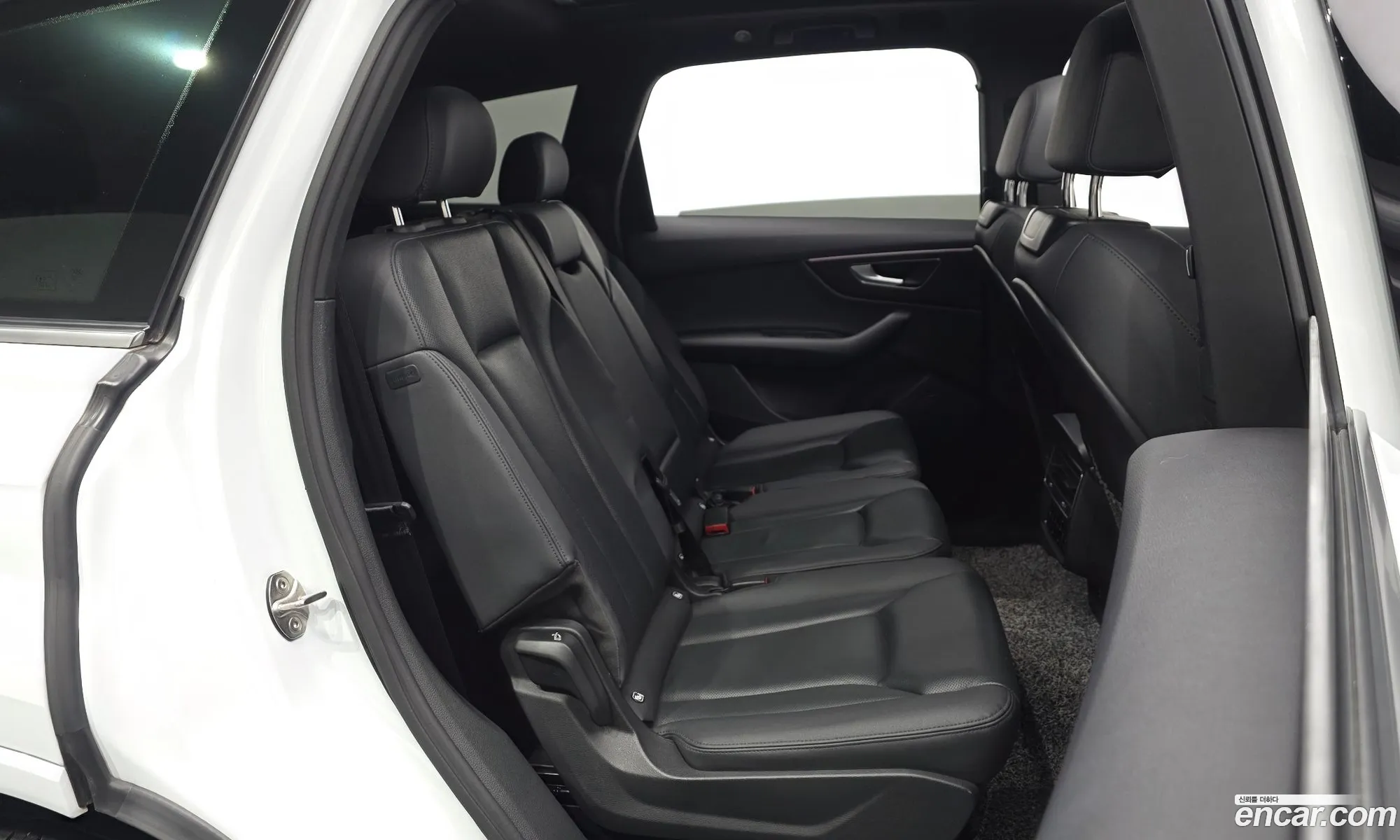 Audi Q7 2022 WAUZZZ4M7ND007605 — 13