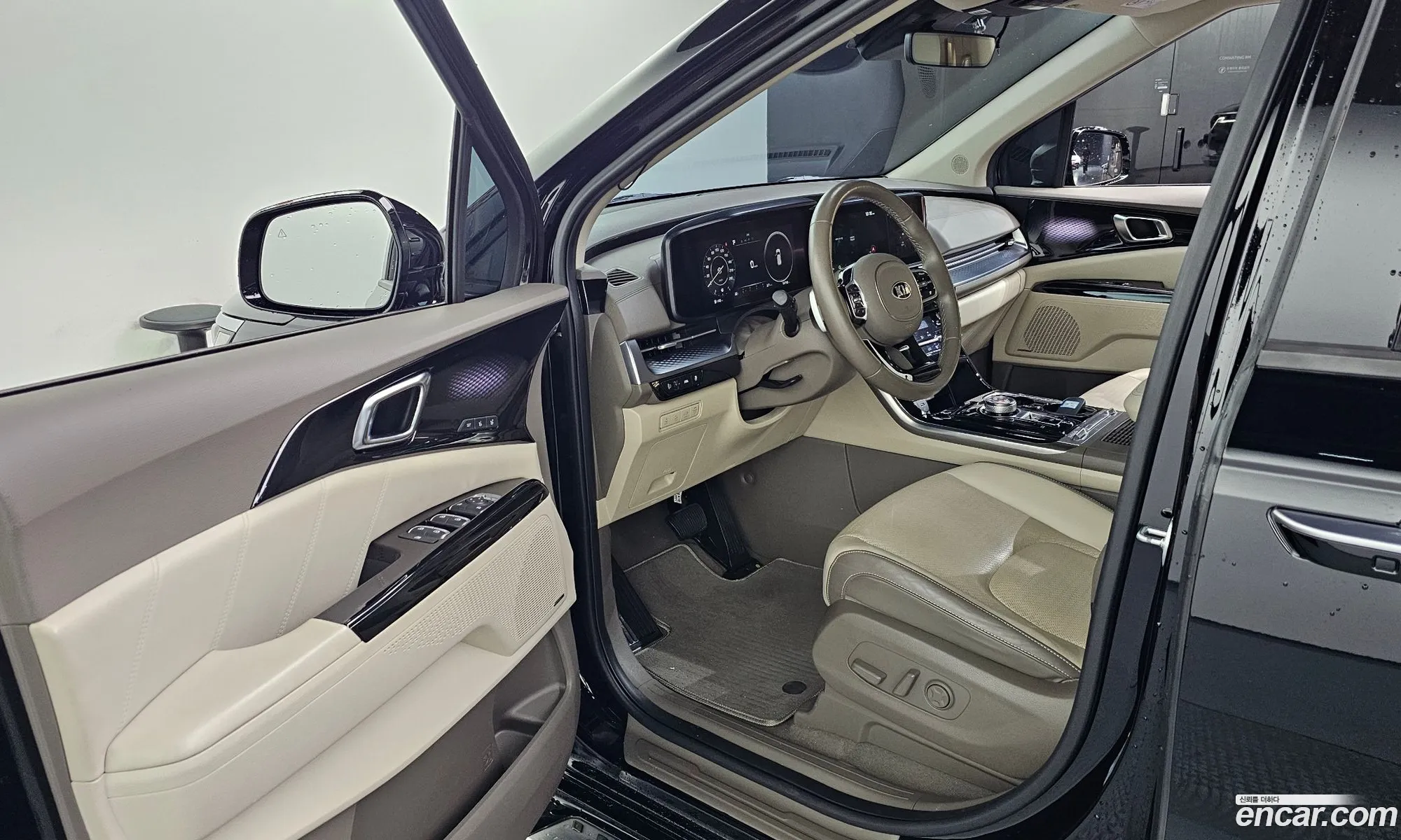 Kia Carnival 2021 KNANE81BBMS116116 — 17