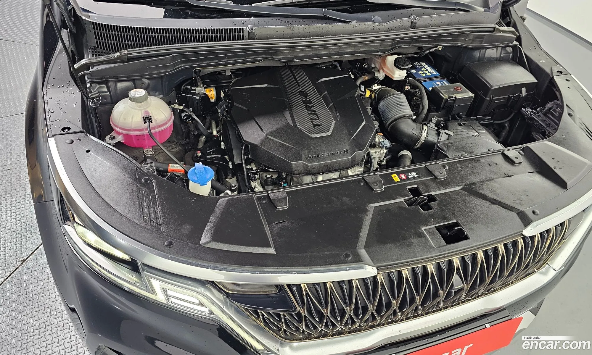 Kia Carnival 2021 KNANE81BBMS116116 — 9