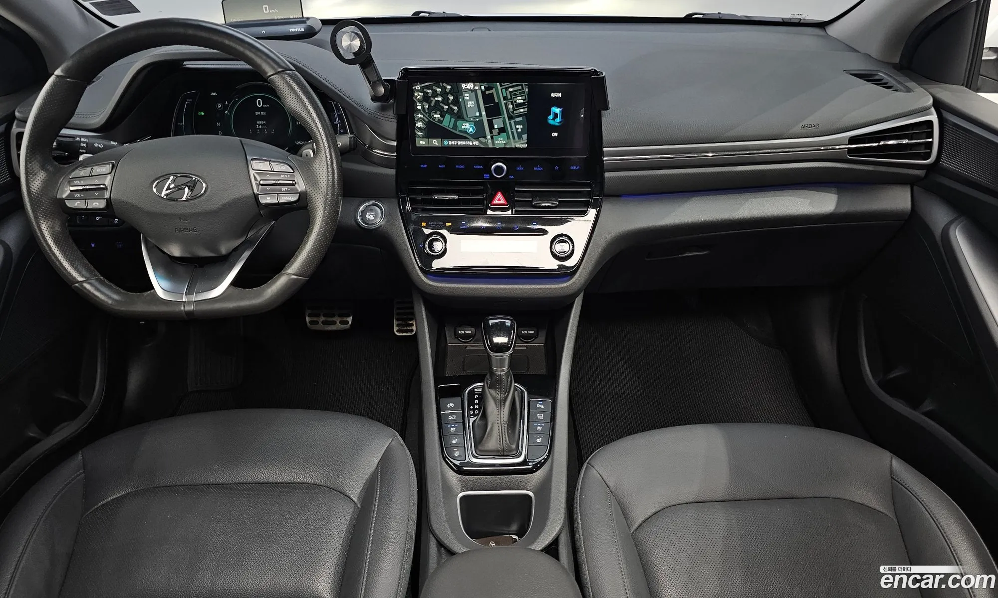 Hyundai Ioniq Hybrid 2020 — 3