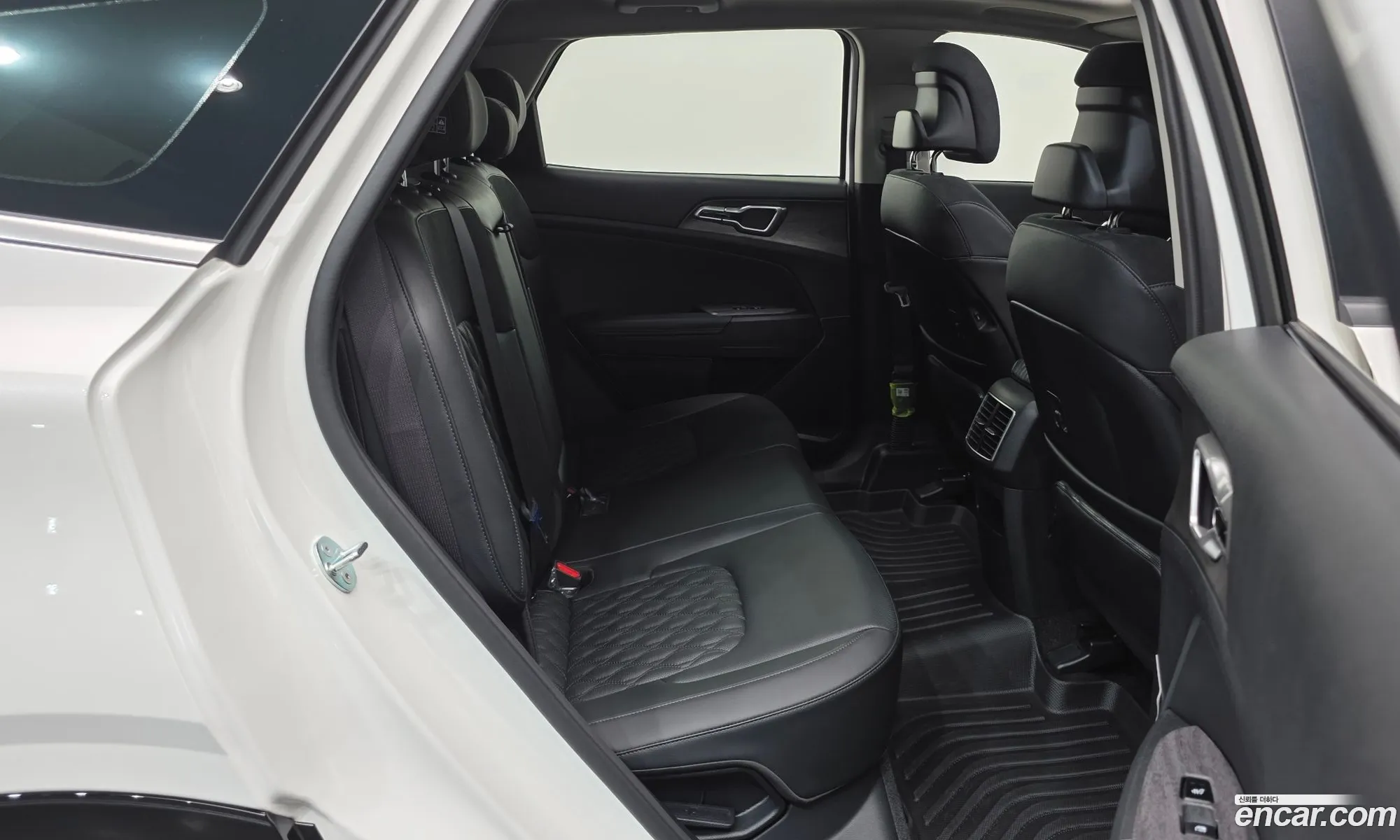 Kia Sportage 2023 — 22
