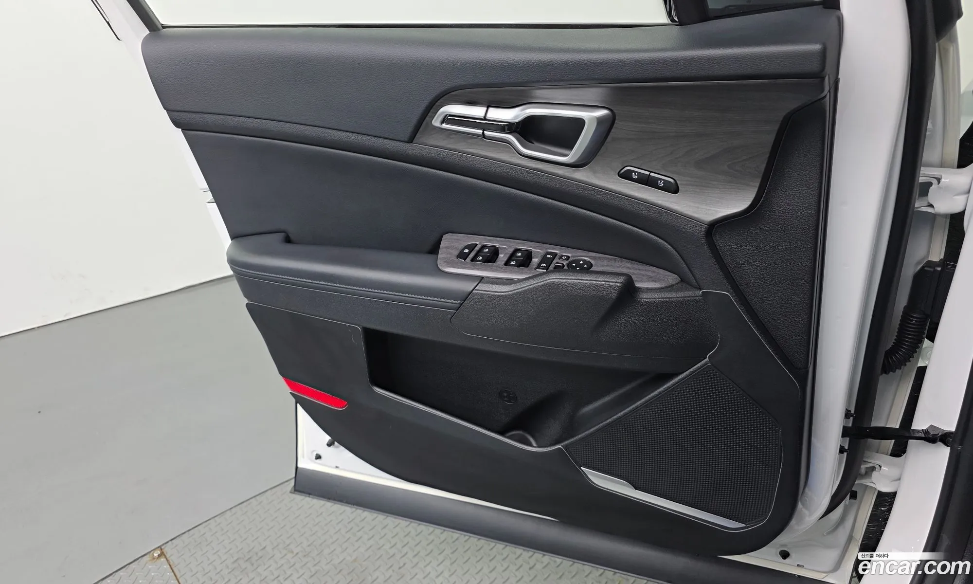Kia Sportage 2023 — 18