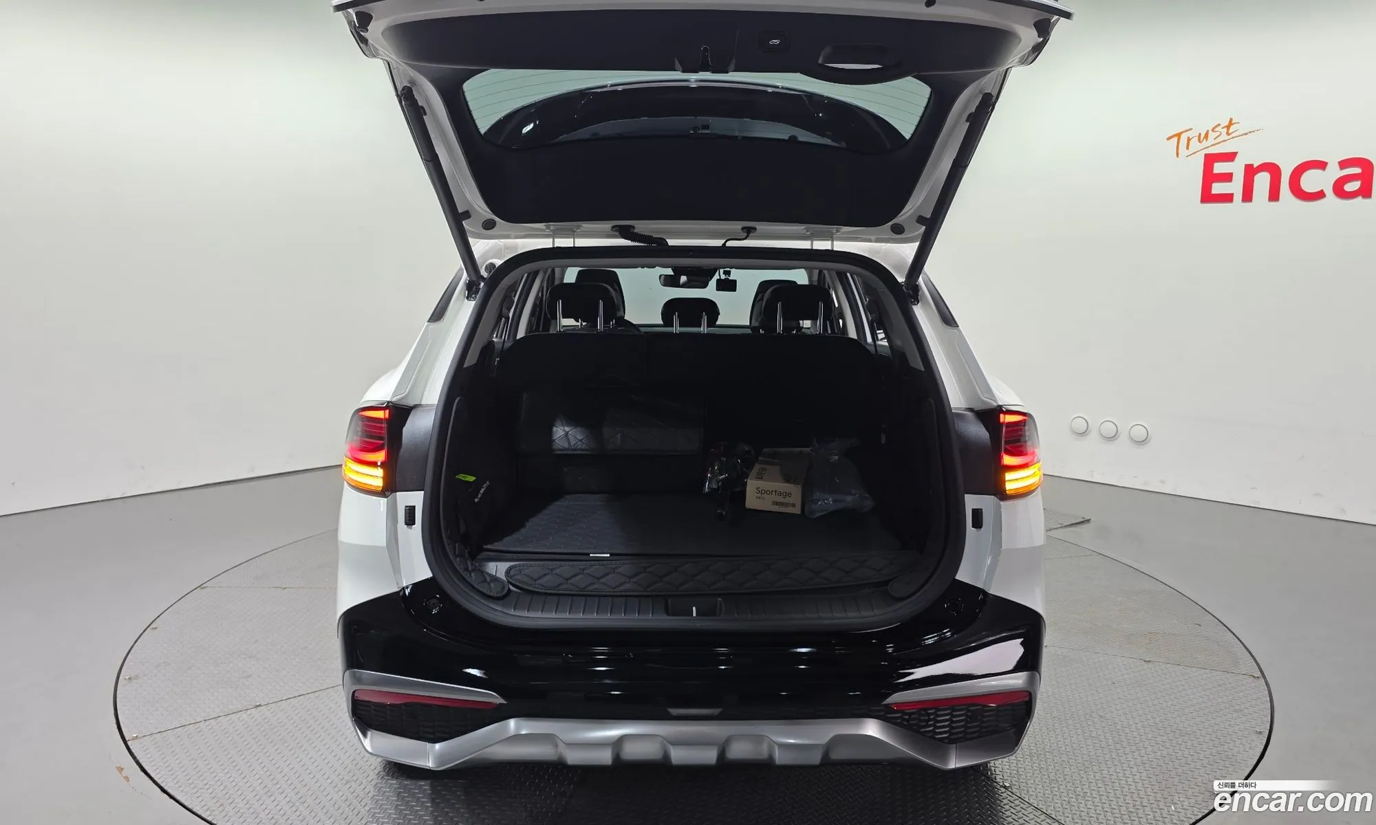 Kia Sportage 2023 — 23