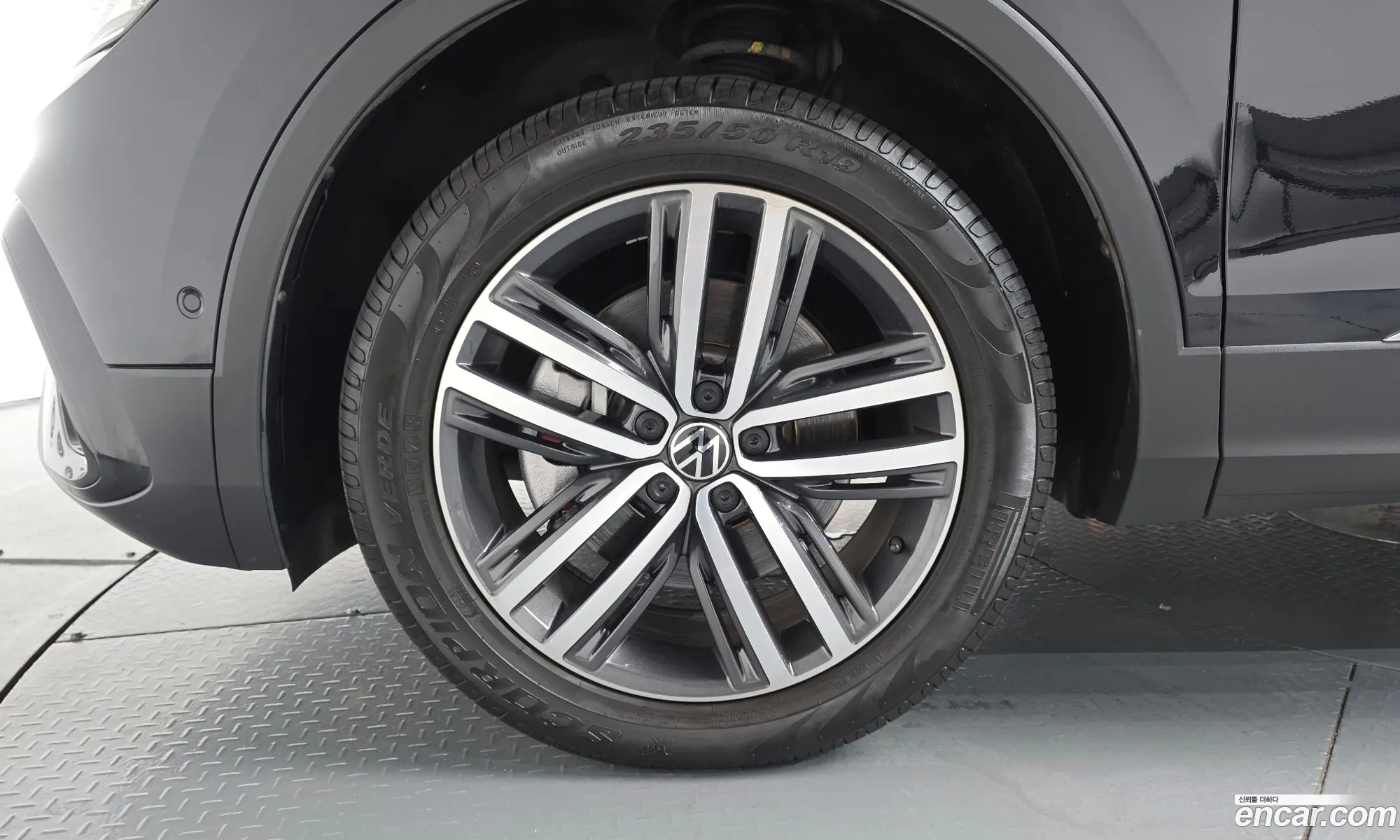 Volkswagen Tiguan Allspace 2023 — 10