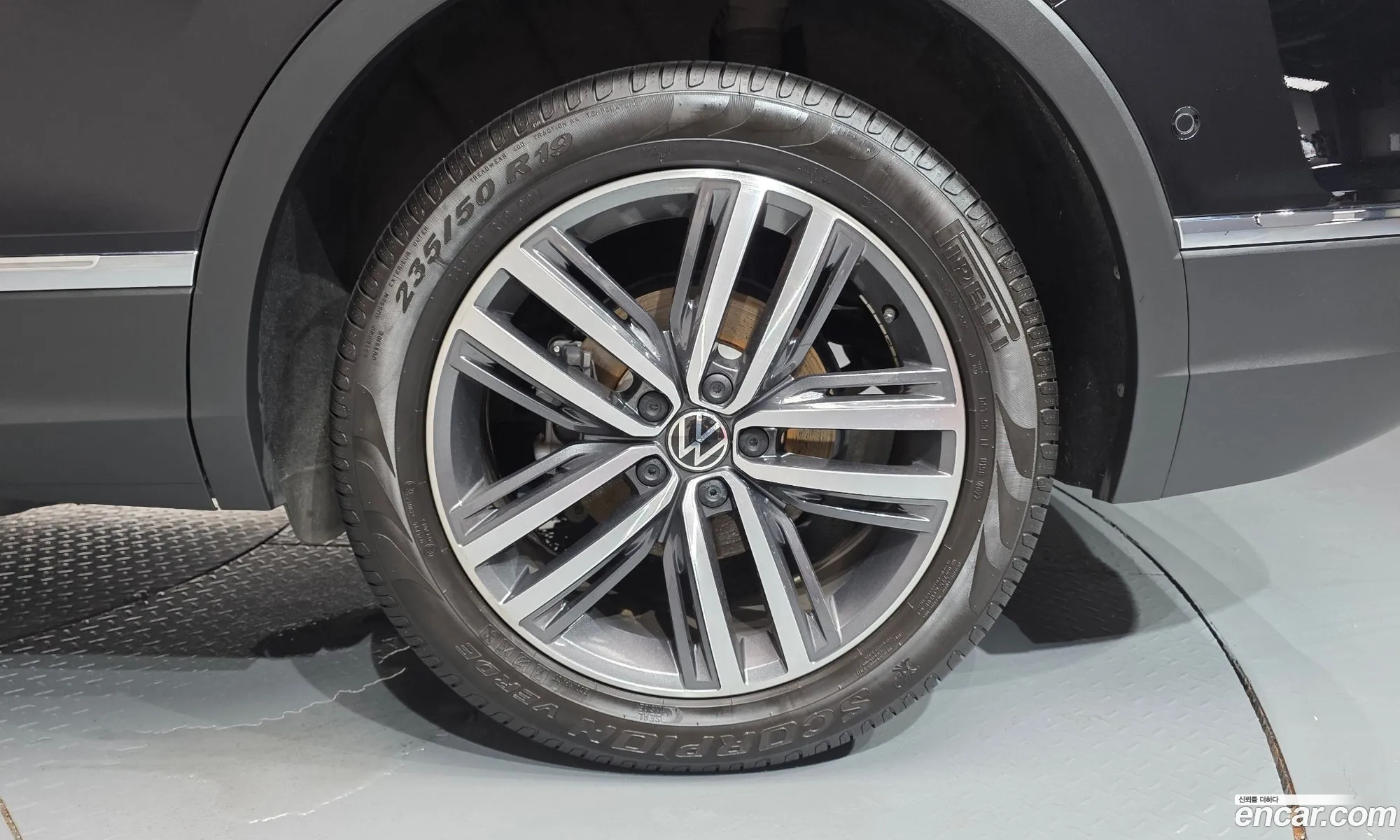 Volkswagen Tiguan Allspace 2023 — 2